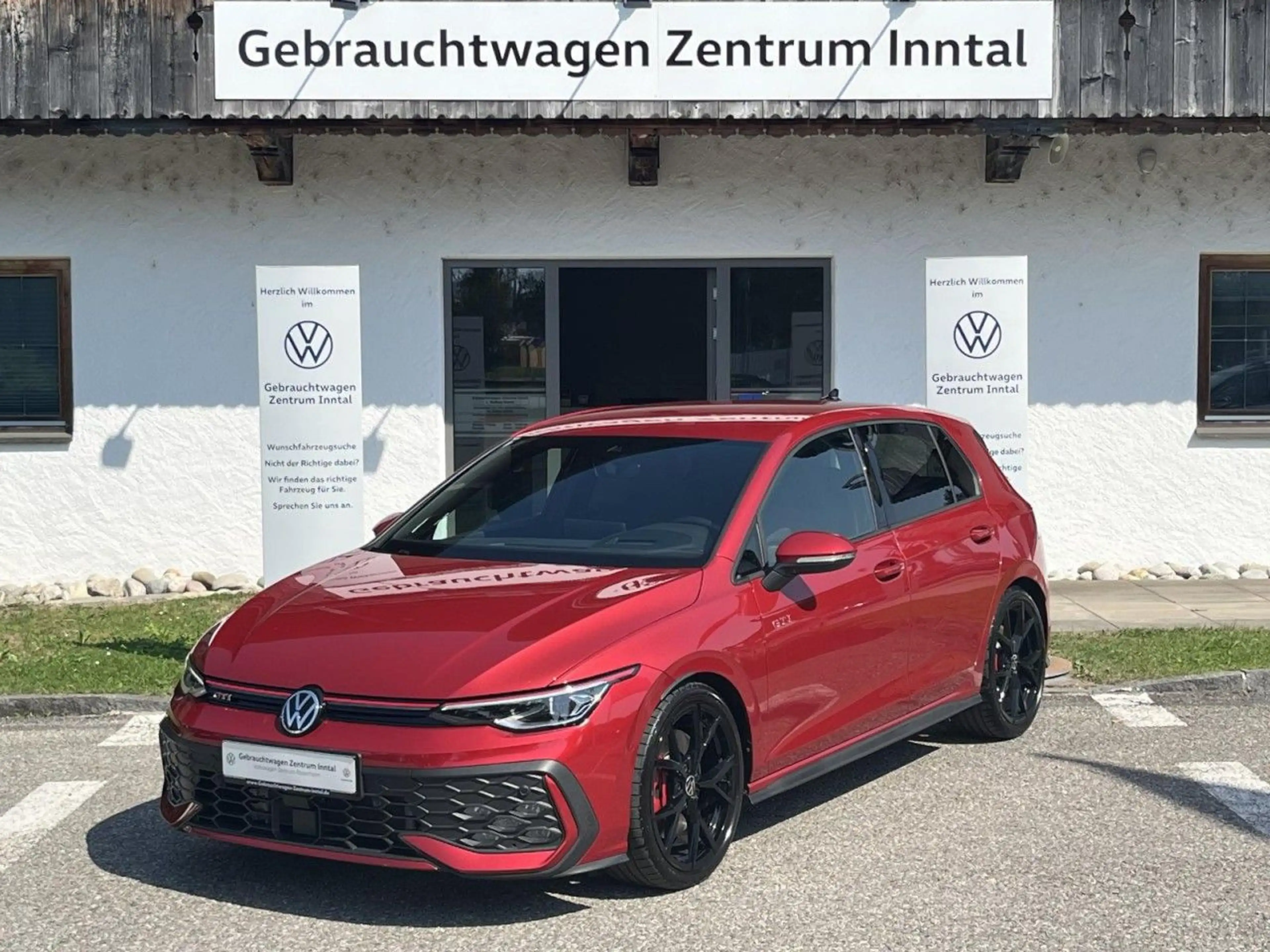 Volkswagen Golf GTI Golf VIII GTI 2,0 TSI DSG (IQ.LIGHT+AHK+HUD) — photo 3