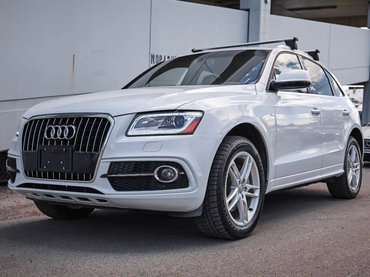 Audi Q5 снимка Audi Q5