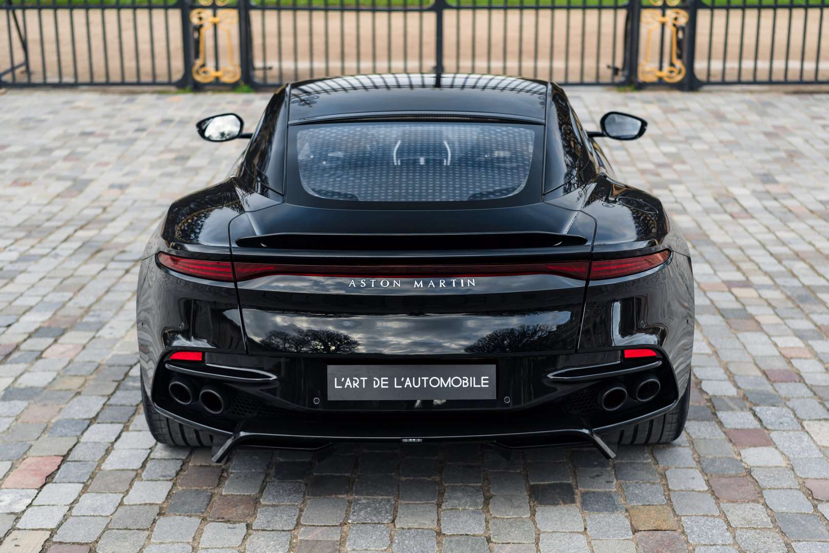 Aston Martin DBS Superleggera Coupé 2+2 -  - Joinsteer - #4