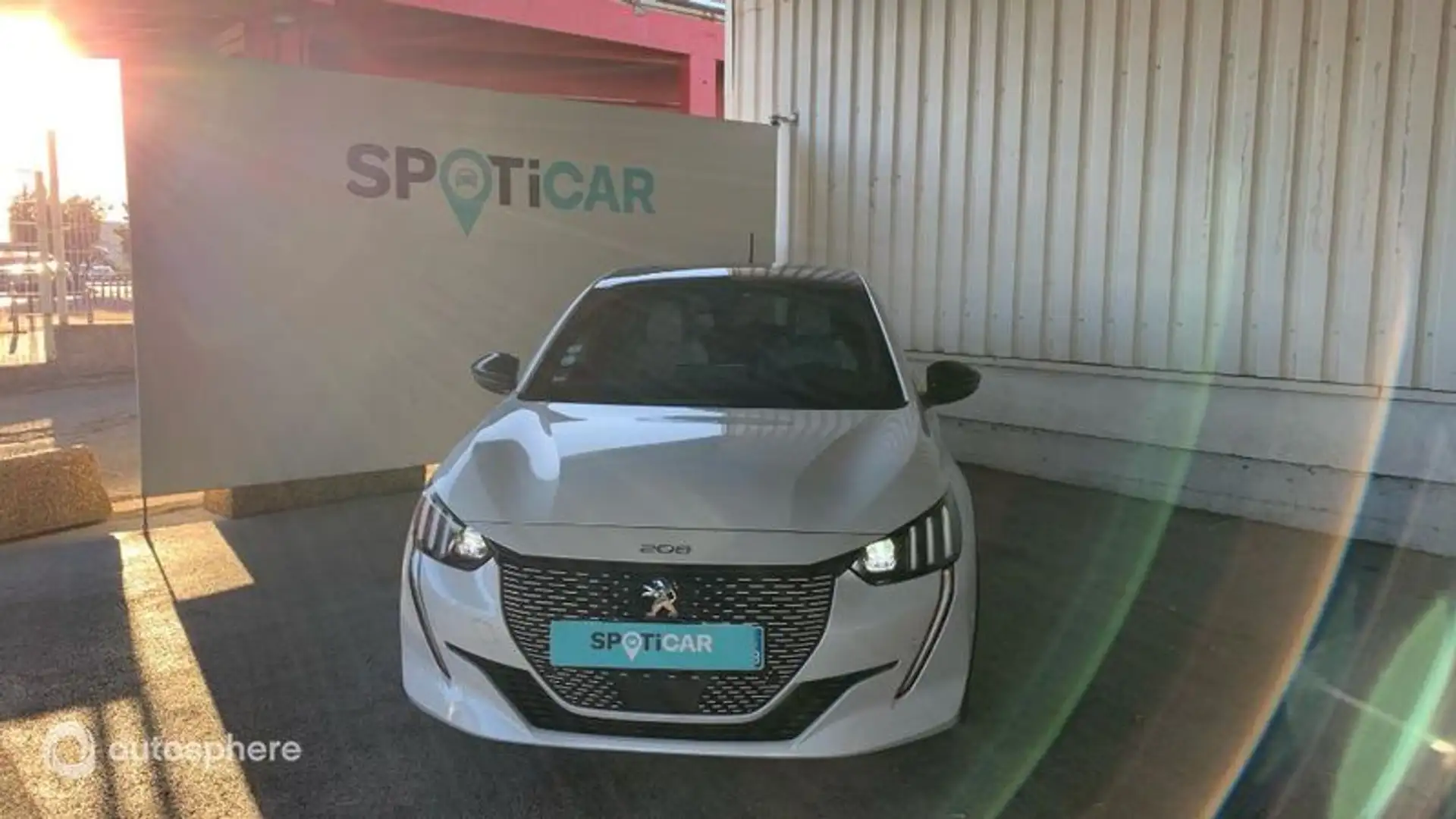 Peugeot 208 e-208 136ch GT - 2