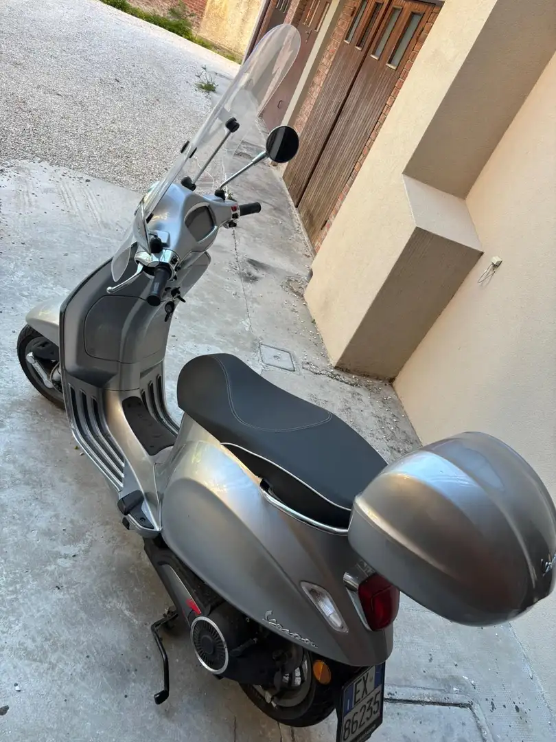 Piaggio Primavera Vespa Elettrica - 1