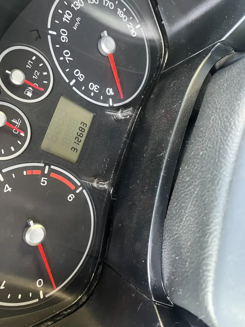 Ford Transit Connect T200 1.8 TDdi Std - 2