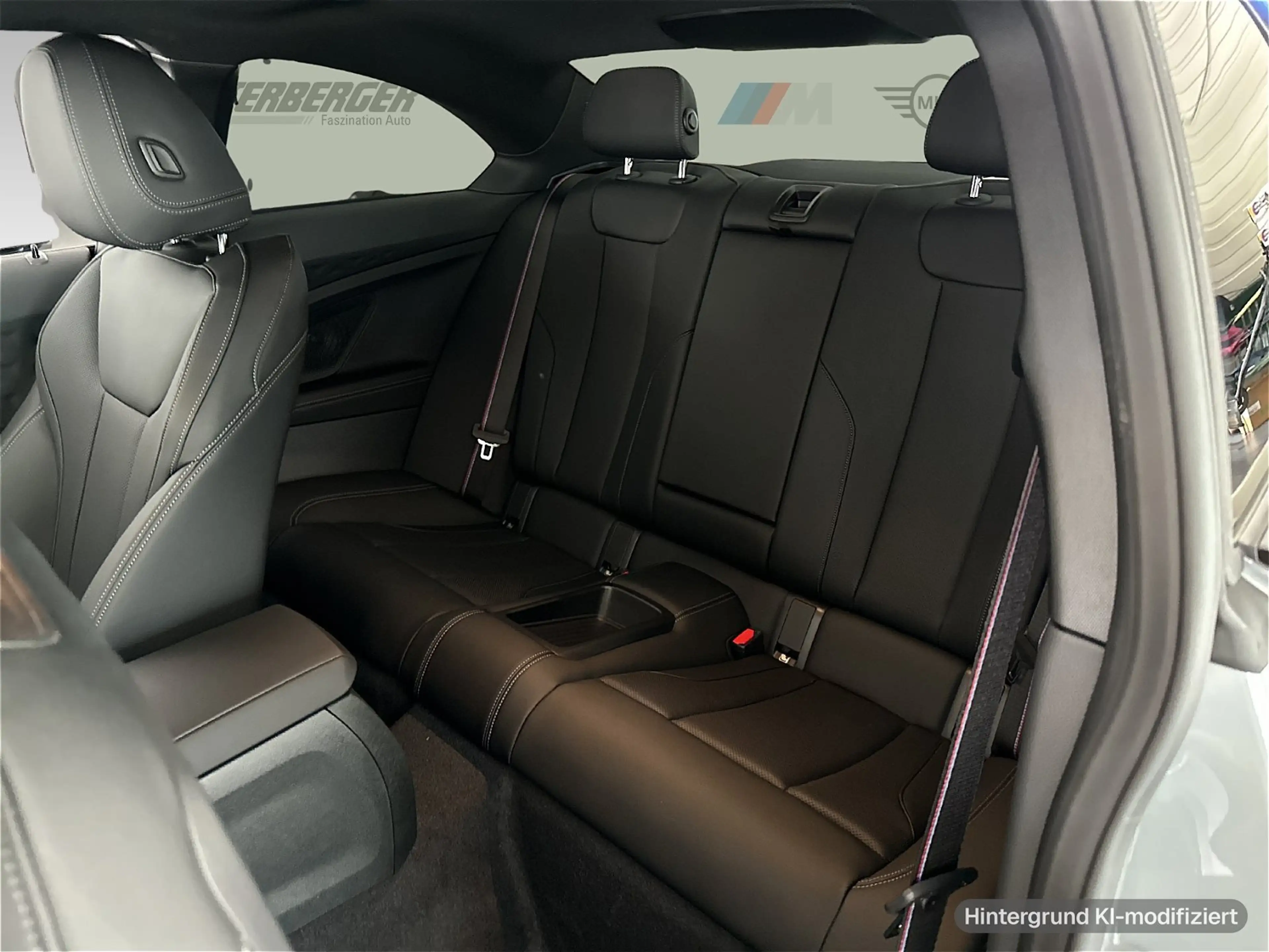 BMW 240 M240i xDrive — photo 11