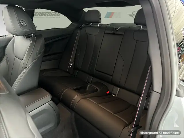 BMW 2 Series view 11