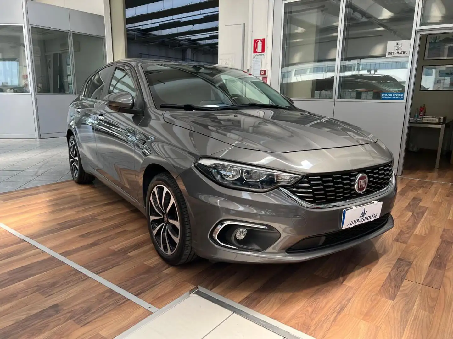 Fiat Tipo 1.3 Mjt S&S 5 porte Lounge - UNIPROP, RETROCAM Grigio - 1