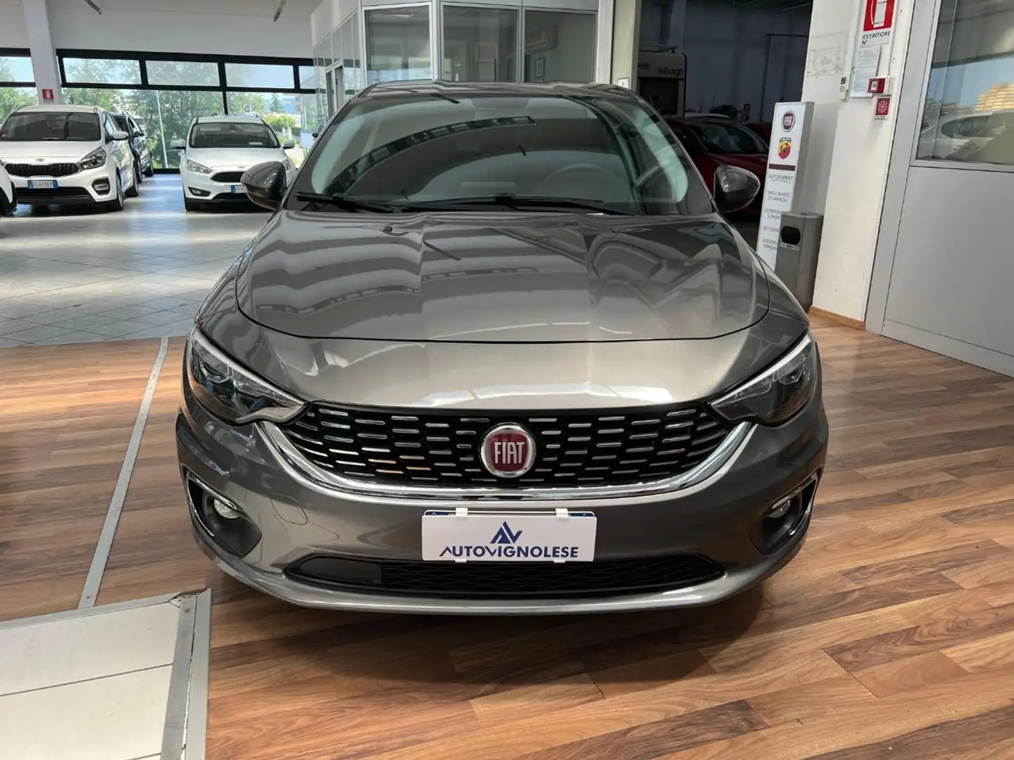 Fiat Tipo 1.3 Mjt S&S 5 porte Lounge - UNIPROP, RETROCAM Grigio - 2