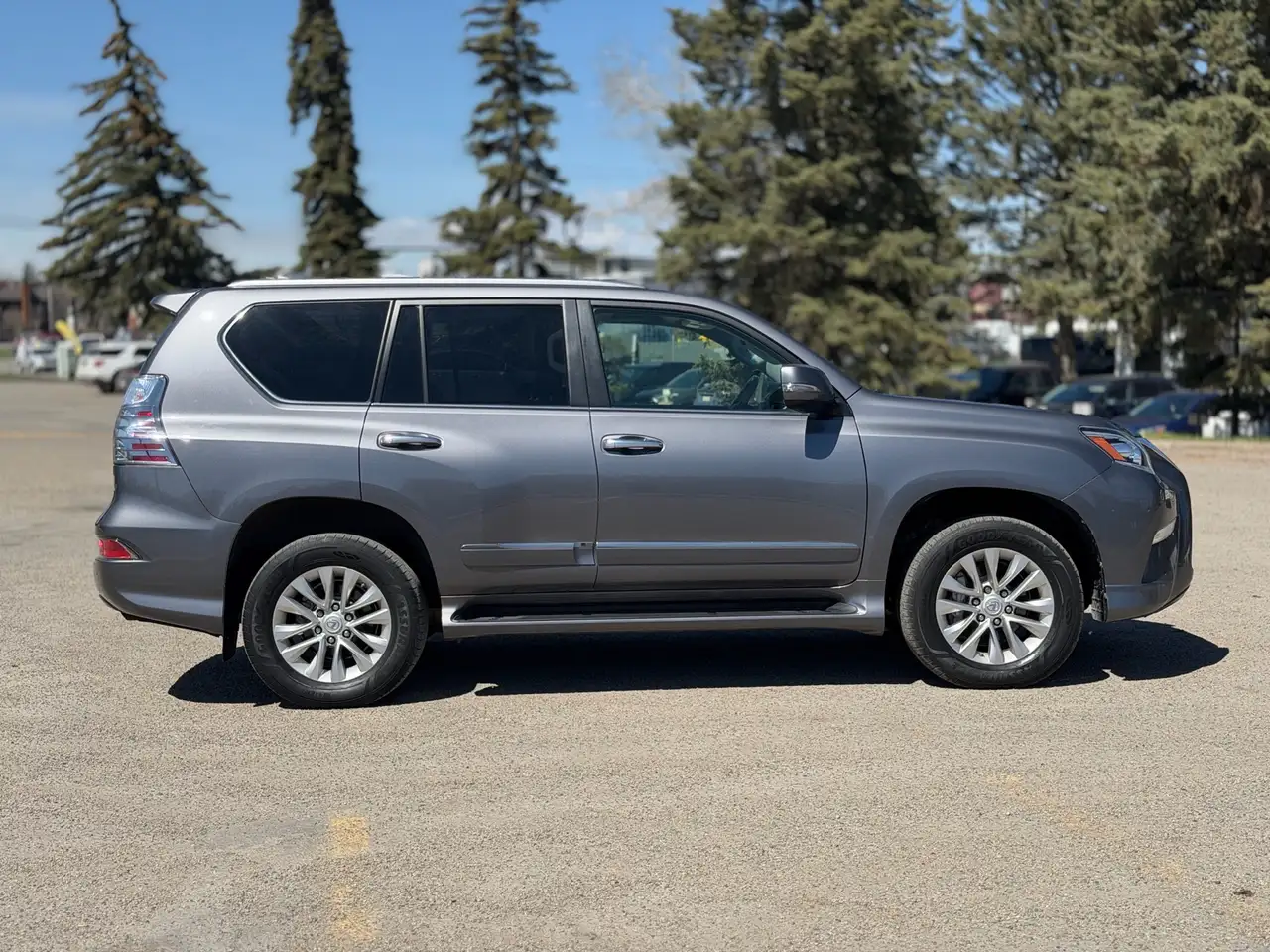 Lexus GX снимка Lexus GX