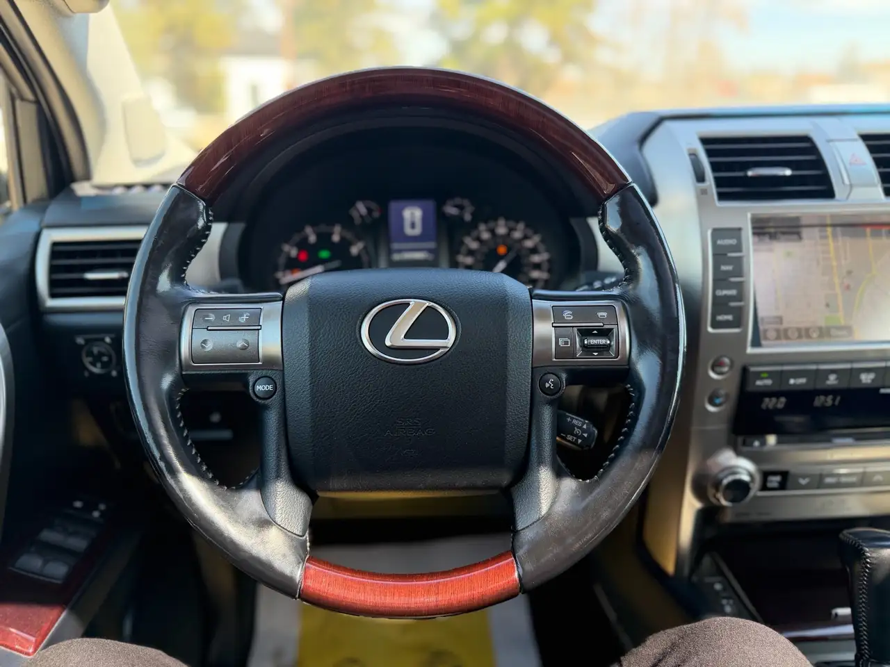 Lexus GX снимка Lexus GX