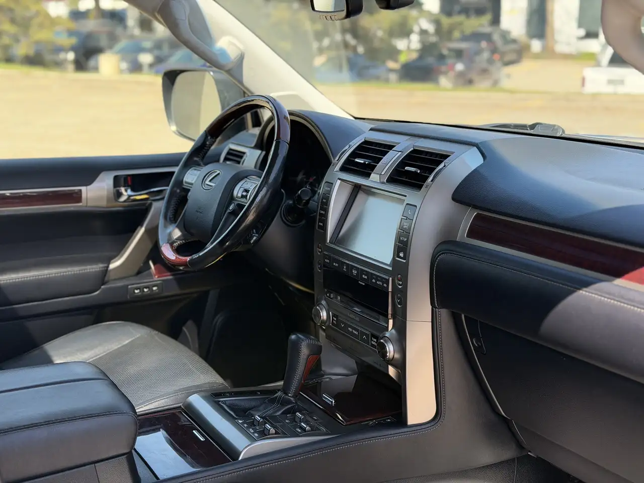 Lexus GX снимка Lexus GX
