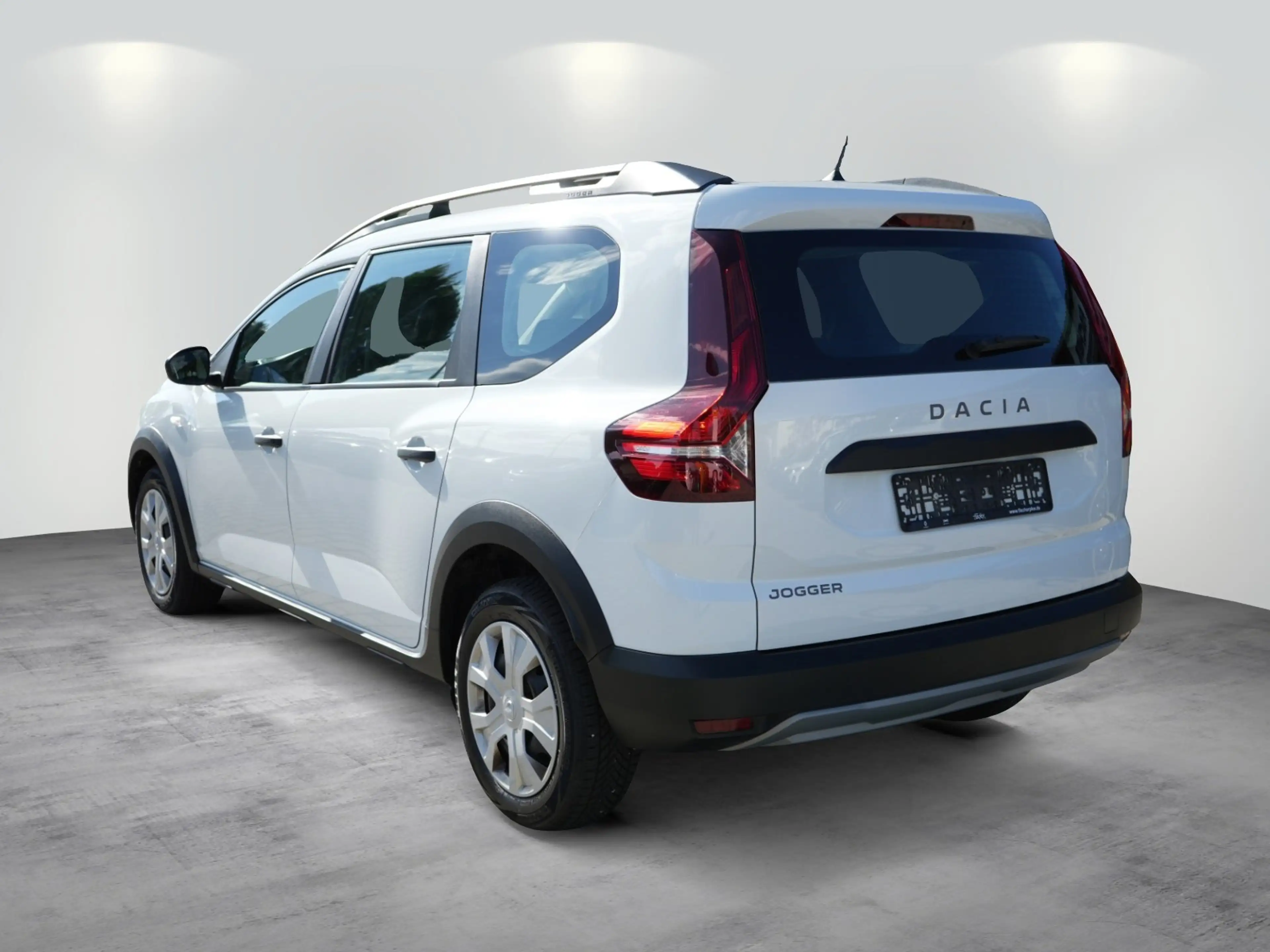Dacia Jogger 1.0 TCe 100 ECO-G Expression Klima 1Hd. Allwetterr — photo 4