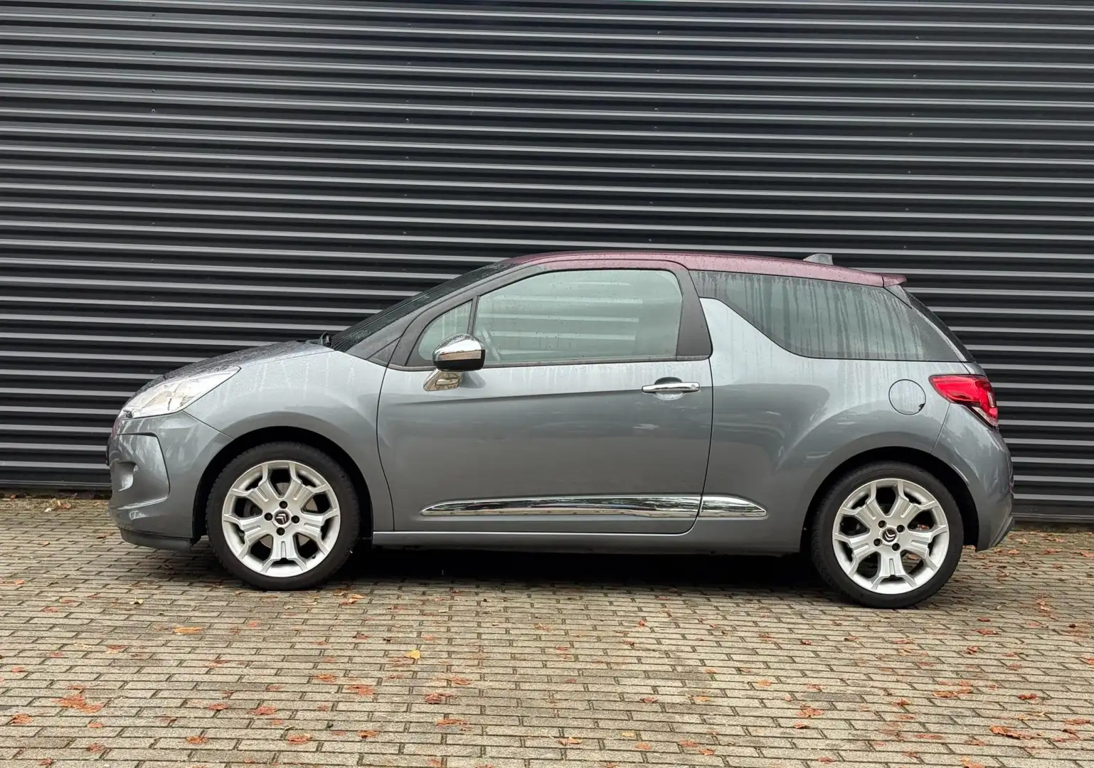 Citroen DS3 Citroën C4 1.6 So Chic | Navigatie | Cruise contro Grau - 2