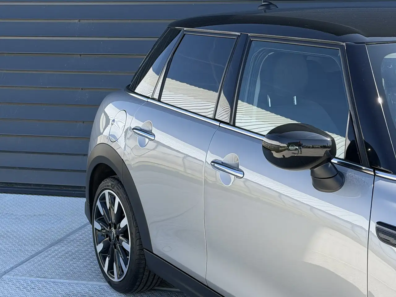 MINI Cooper Mini 1.5 136 PK Camden Plus Edition Automaat / Cam 15