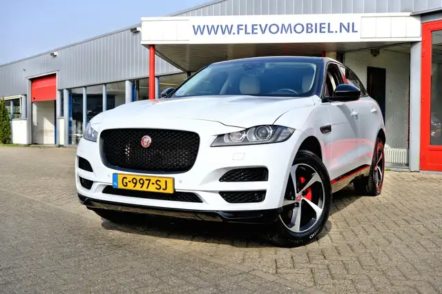 Jaguar F-Pace 2.0t AWD 250pk Premium Edition Aut. Pano|Leder|Cam