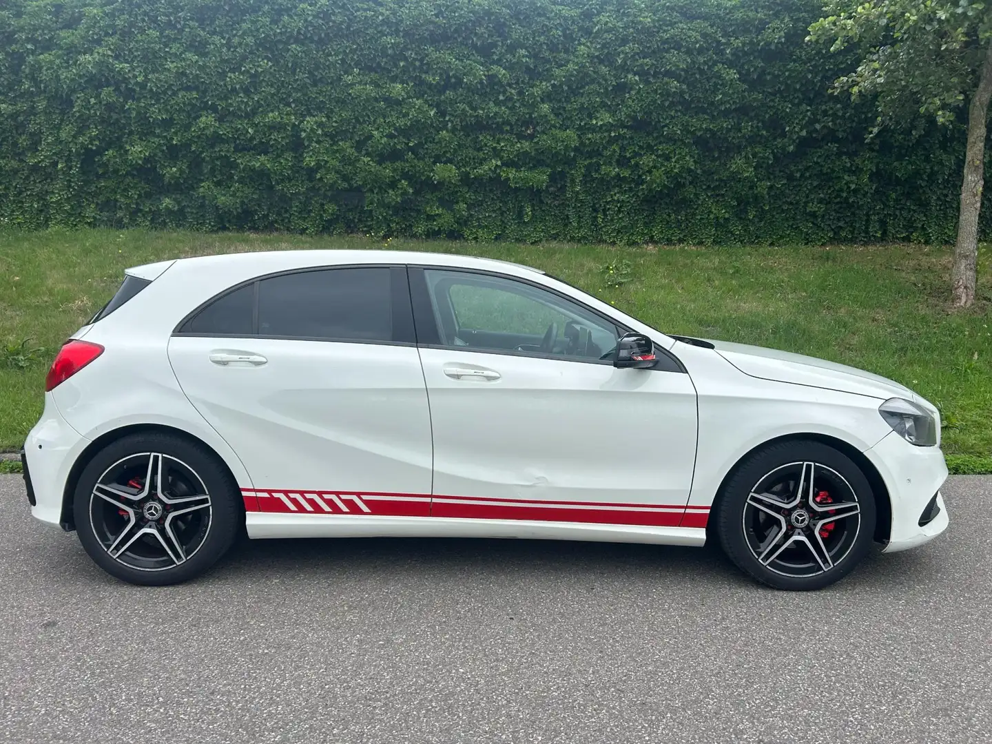 Mercedes-Benz A 200 CDI - Navi - Clima - Cruise Wit - 2