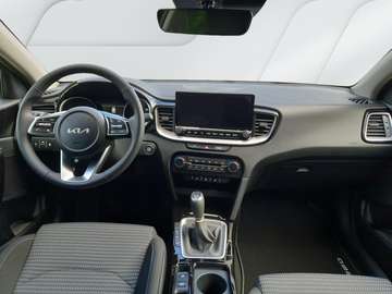 Fotografie 8 des Kia Ceed / cee'd 1.5T Ultimate Edition Style