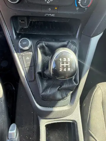 Ford Focus view 14