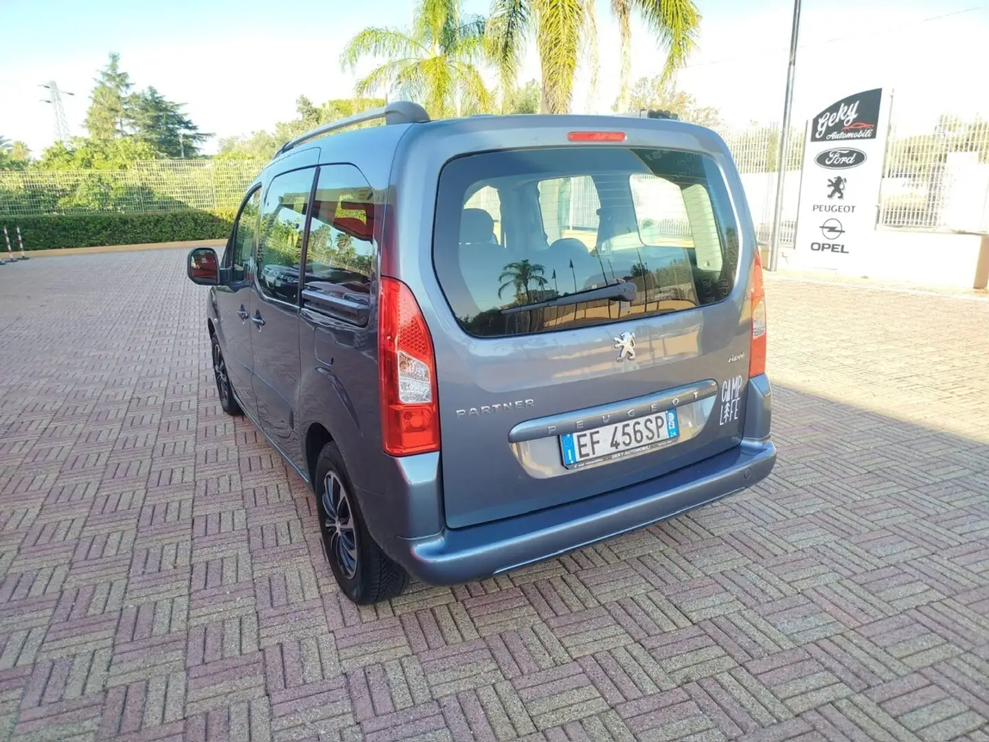 Peugeot Partner Partner Tepee 1.6 VTi 120CV Outdoor Blu/Azzurro - 2