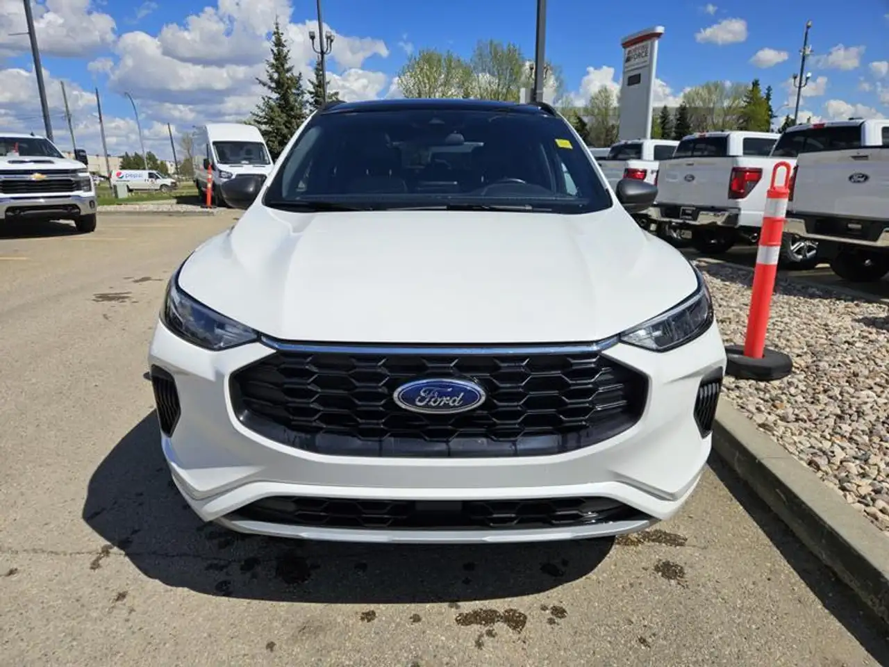Ford Escape снимка Ford Escape