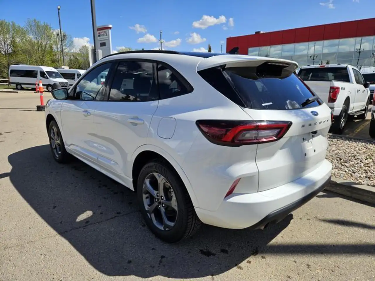 Ford Escape снимка Ford Escape
