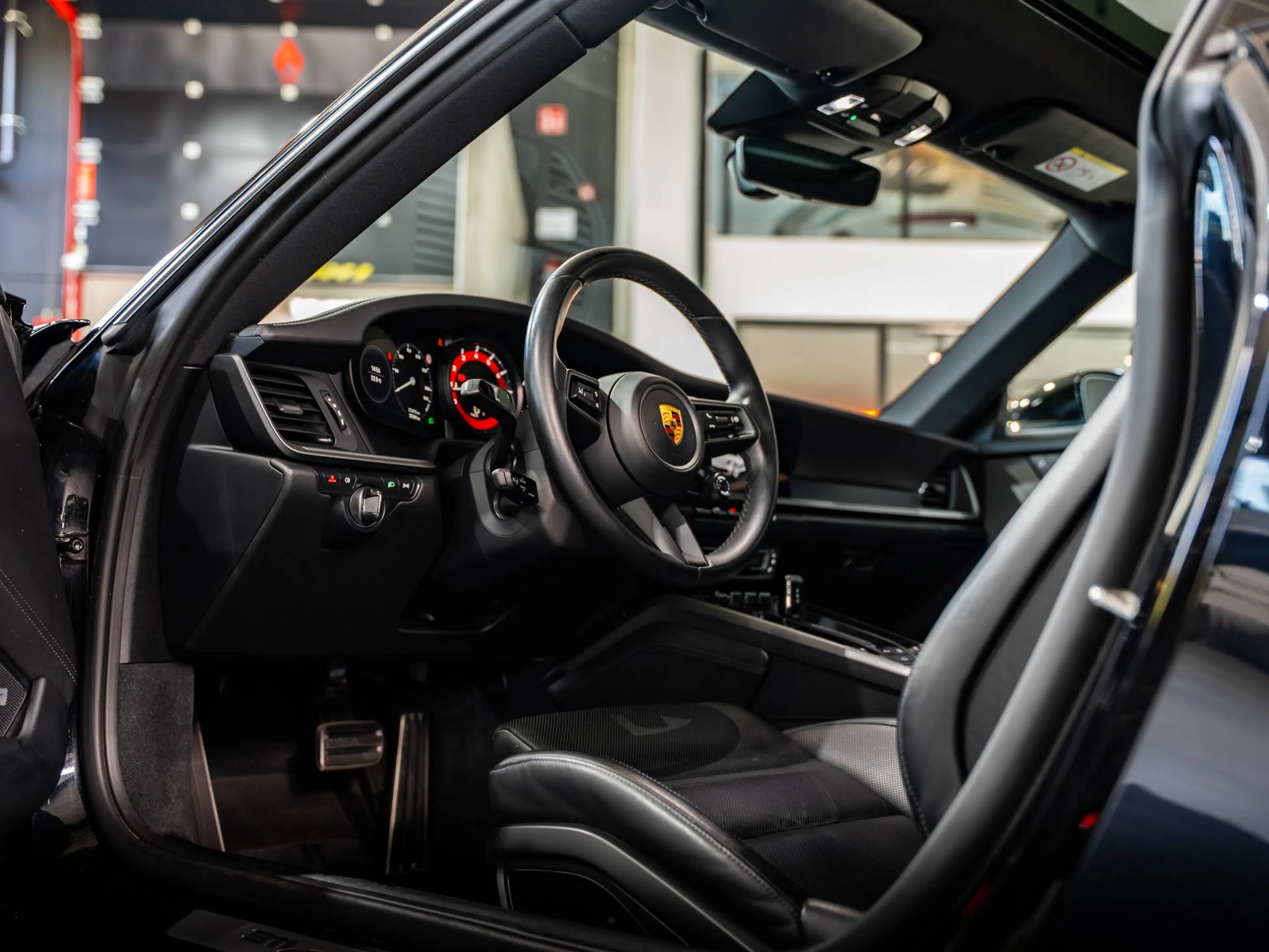 Porsche 911 992 Carrera 4 - PDK - Sport Chrono - Bose - Sport Exhaust - Open Dak - Gekoelde Zetels — photo 11