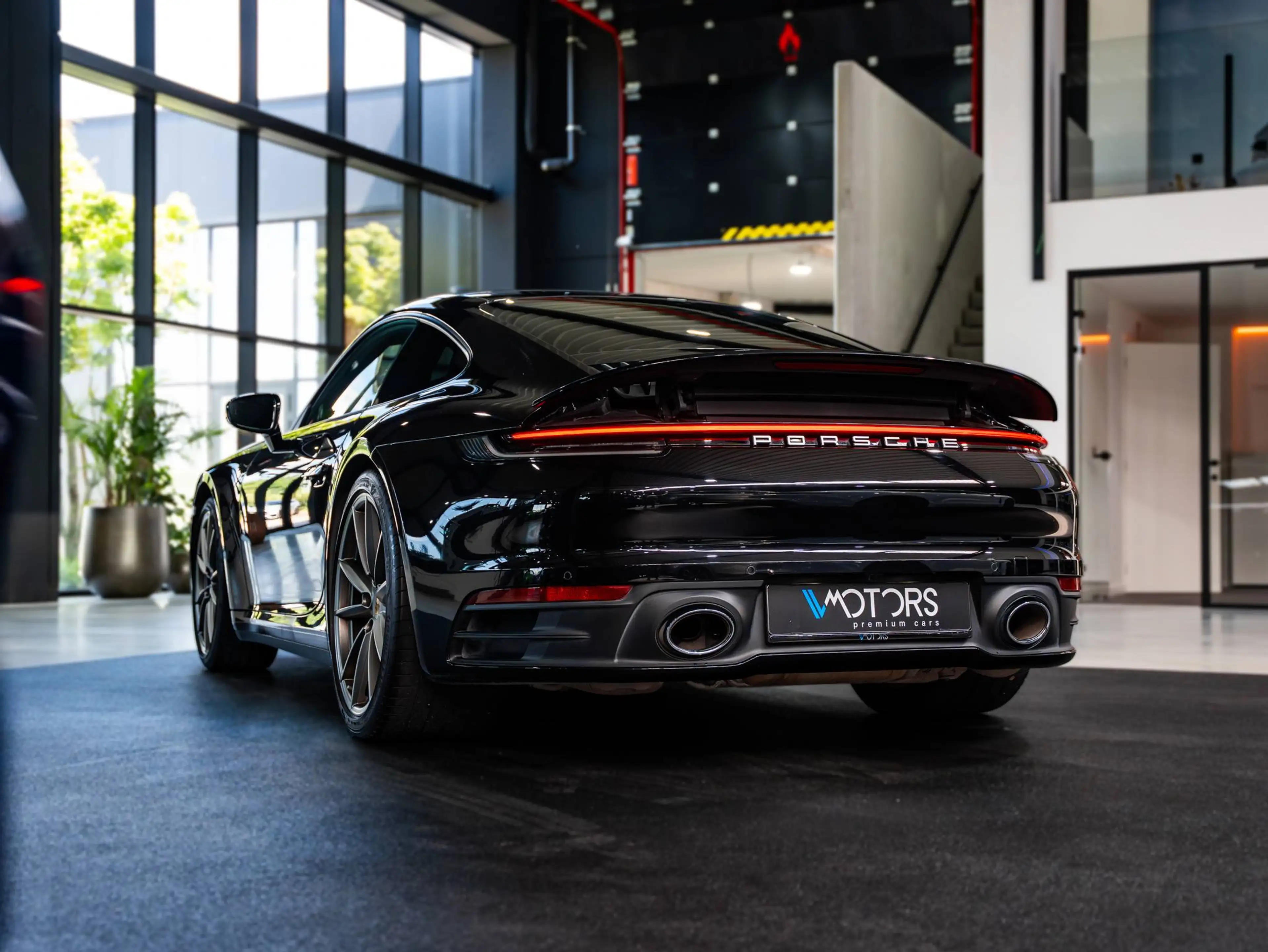 Porsche 911 992 Carrera 4 - PDK - Sport Chrono - Bose - Sport Exhaust - Open Dak - Gekoelde Zetels — photo 4