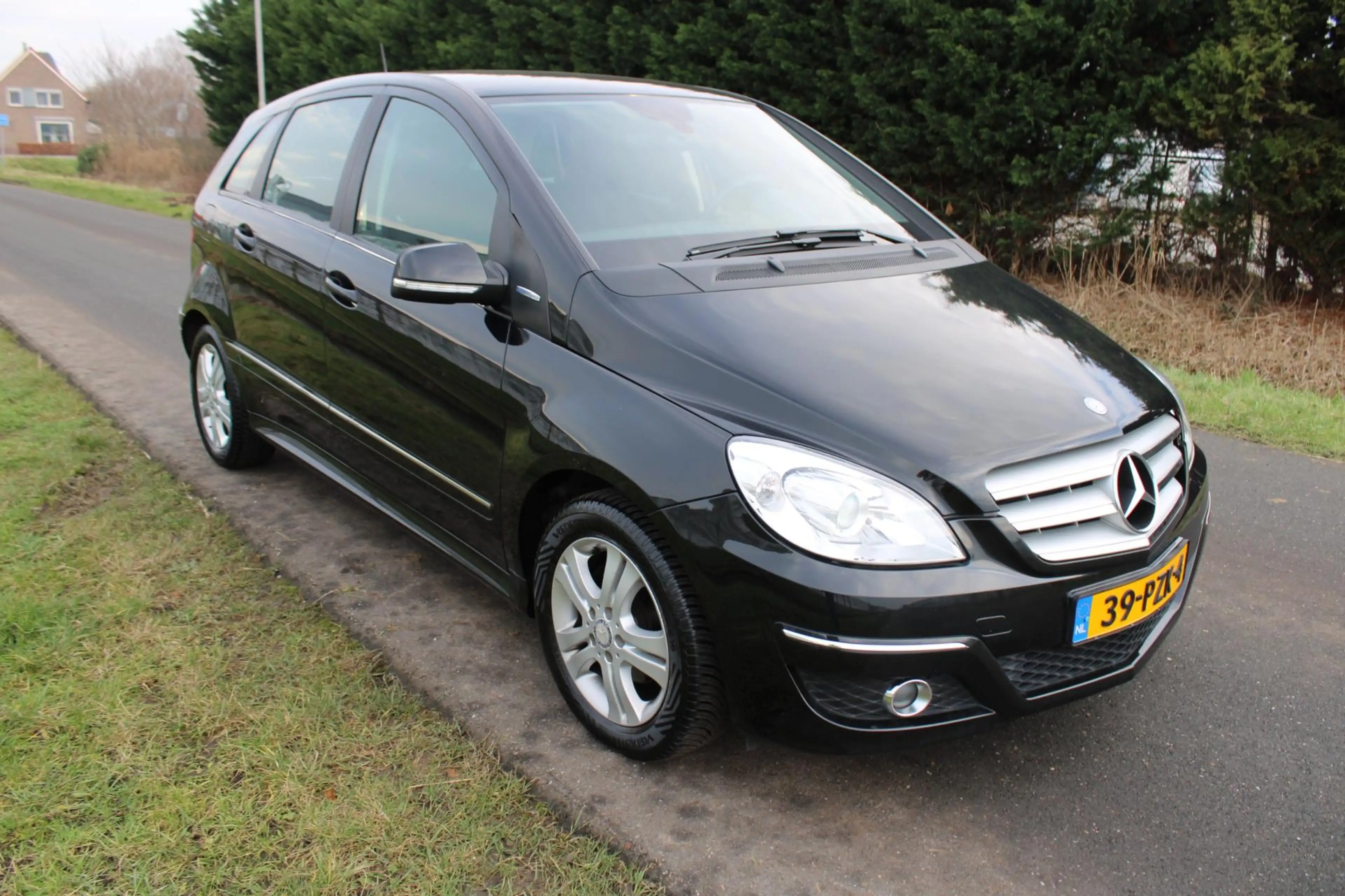 Mercedes-Benz B 160 BlueEFFICIENCY Business Class — photo 3