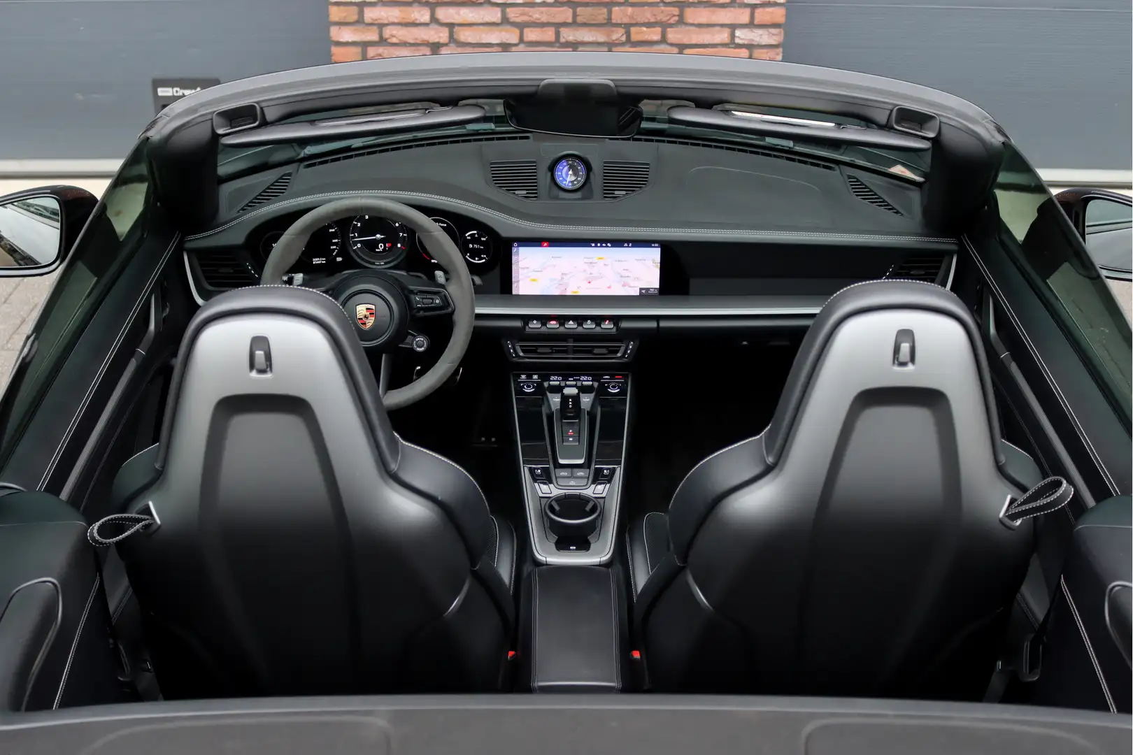 Porsche 992 992 Cabrio 3.0 Carrera S | Vierwielbesturing | Spo Noir - 2