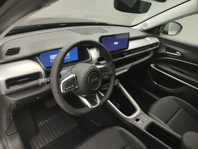 Jeep Avenger view 10