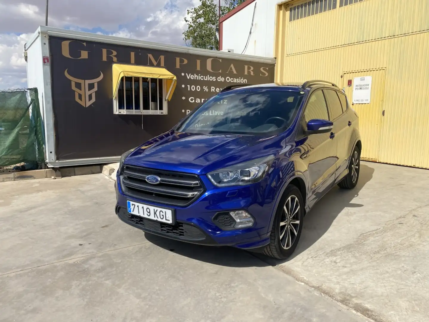 Ford Kuga 2.0TDCi Auto S&S ST-Line 4x2 150 Bleu - 1