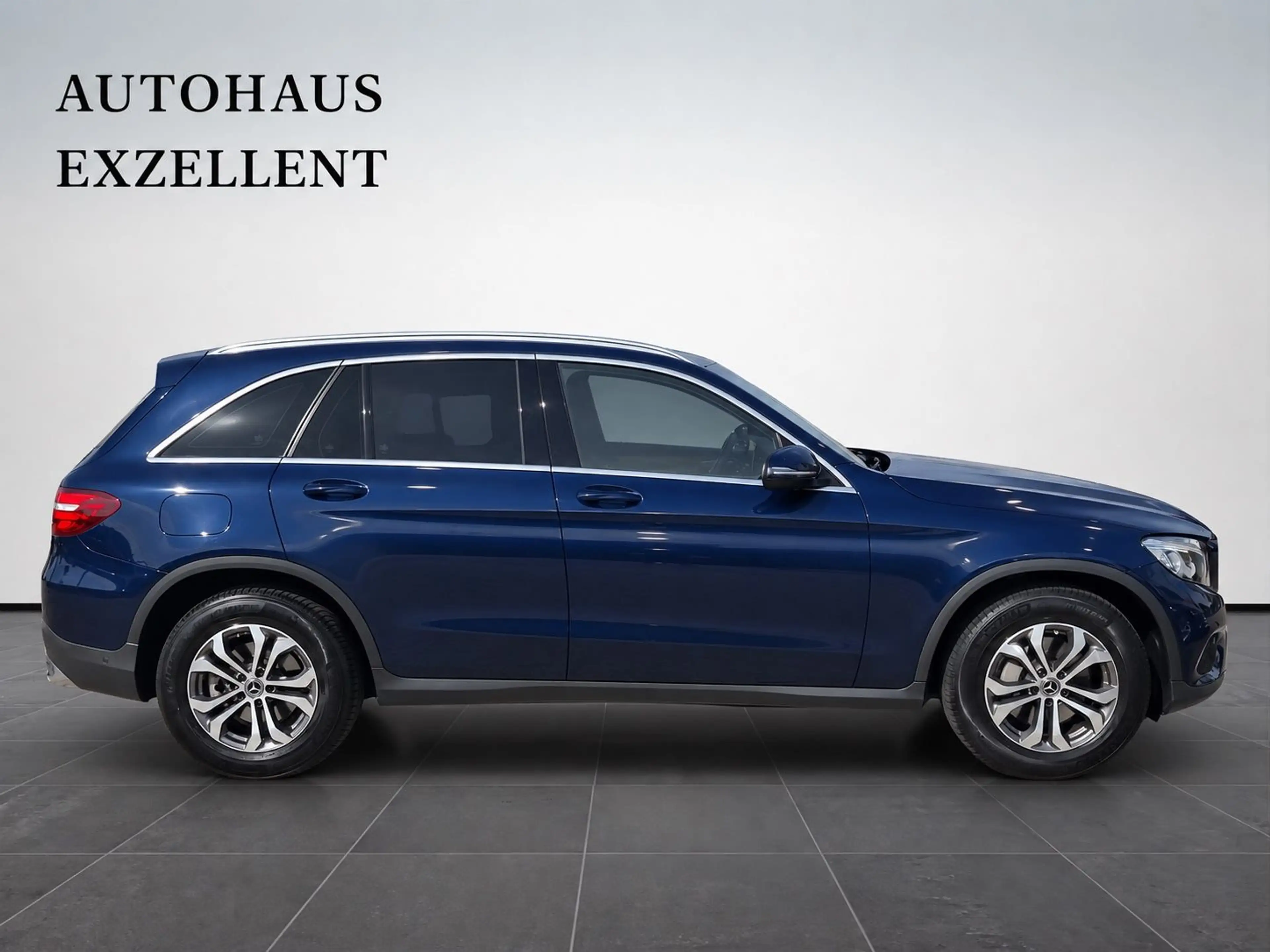 Mercedes-Benz GLC 250 4Matic*ALU*LED*LEDER*NAVI*PANO*360°*SHZ — photo 7