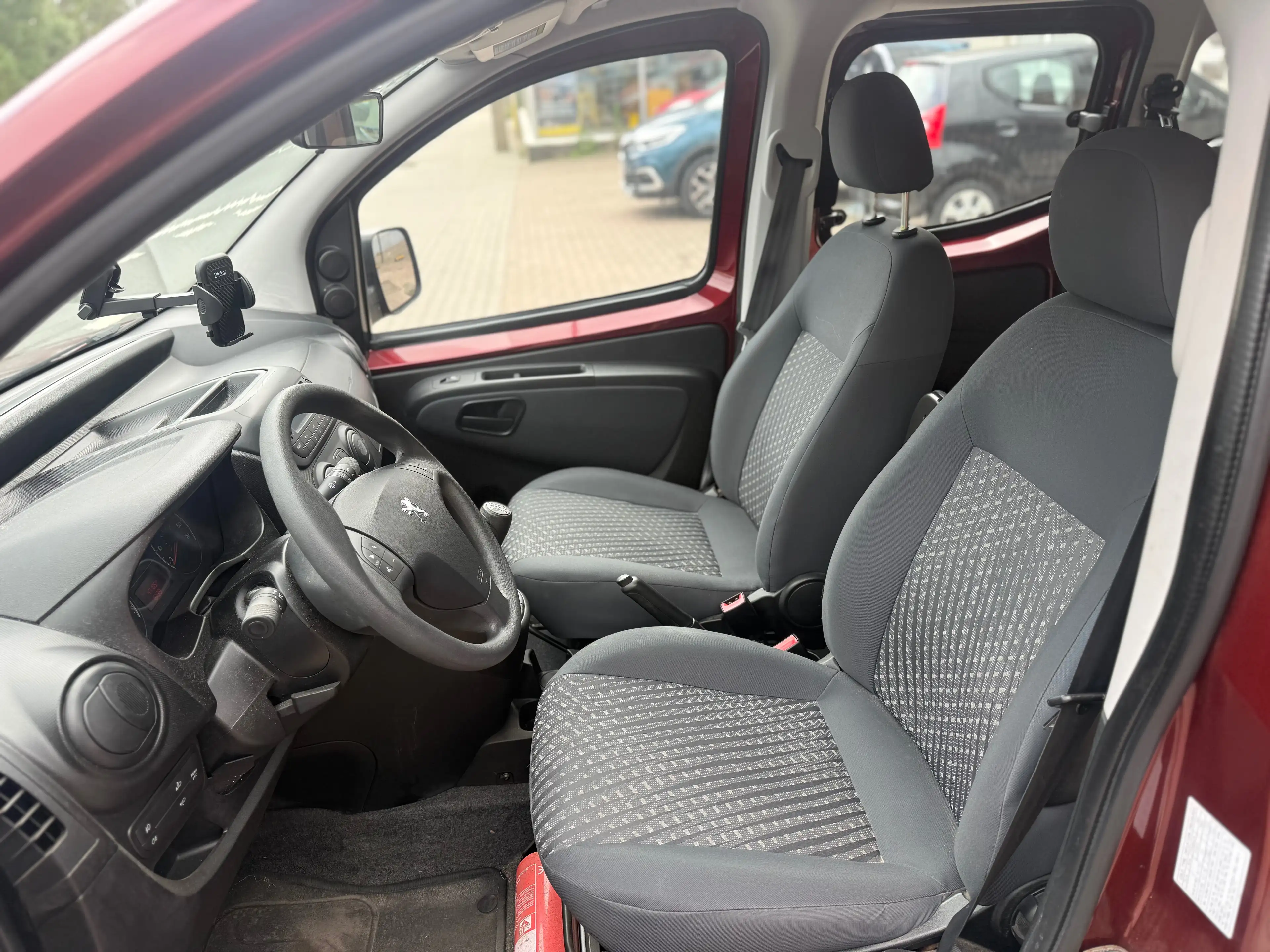 Peugeot Bipper 1.4i🚩CLIMATISÉ 🚩PRETE A IMMATRICULÉ 🚩GARANTIE — photo 9