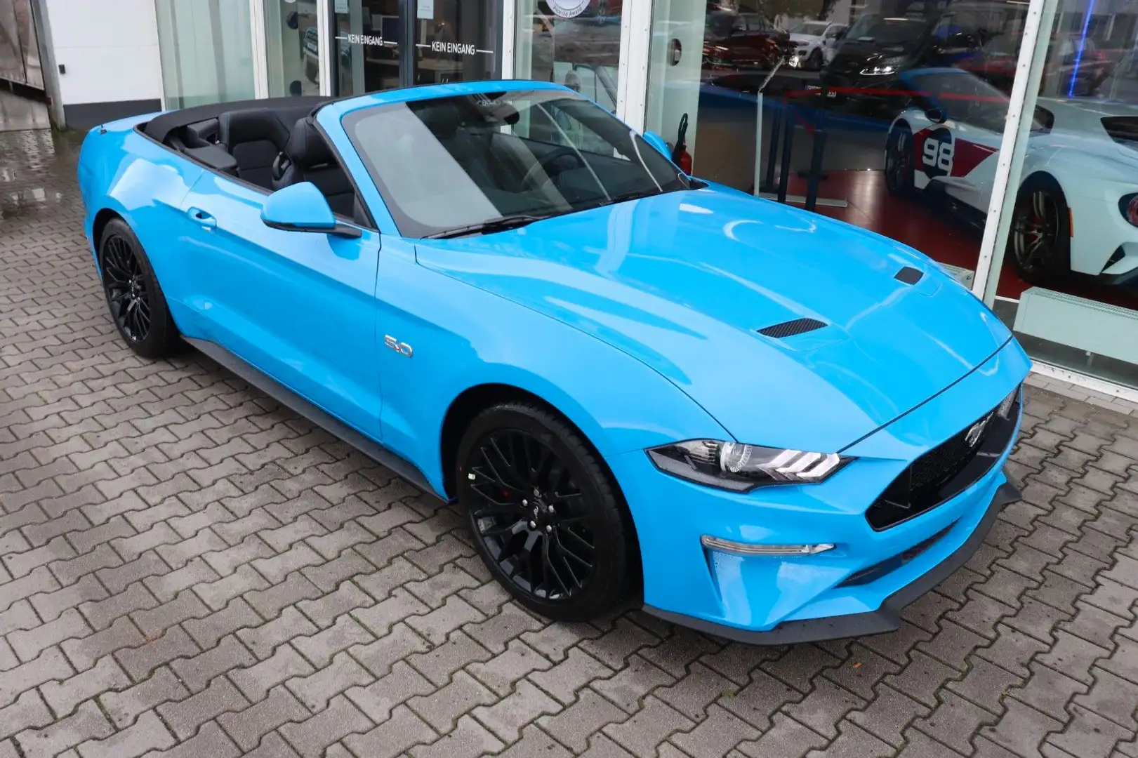 Ford Mustang GT Cabrio 4,99% FIN*  blauen Ziernähten Blue - 2