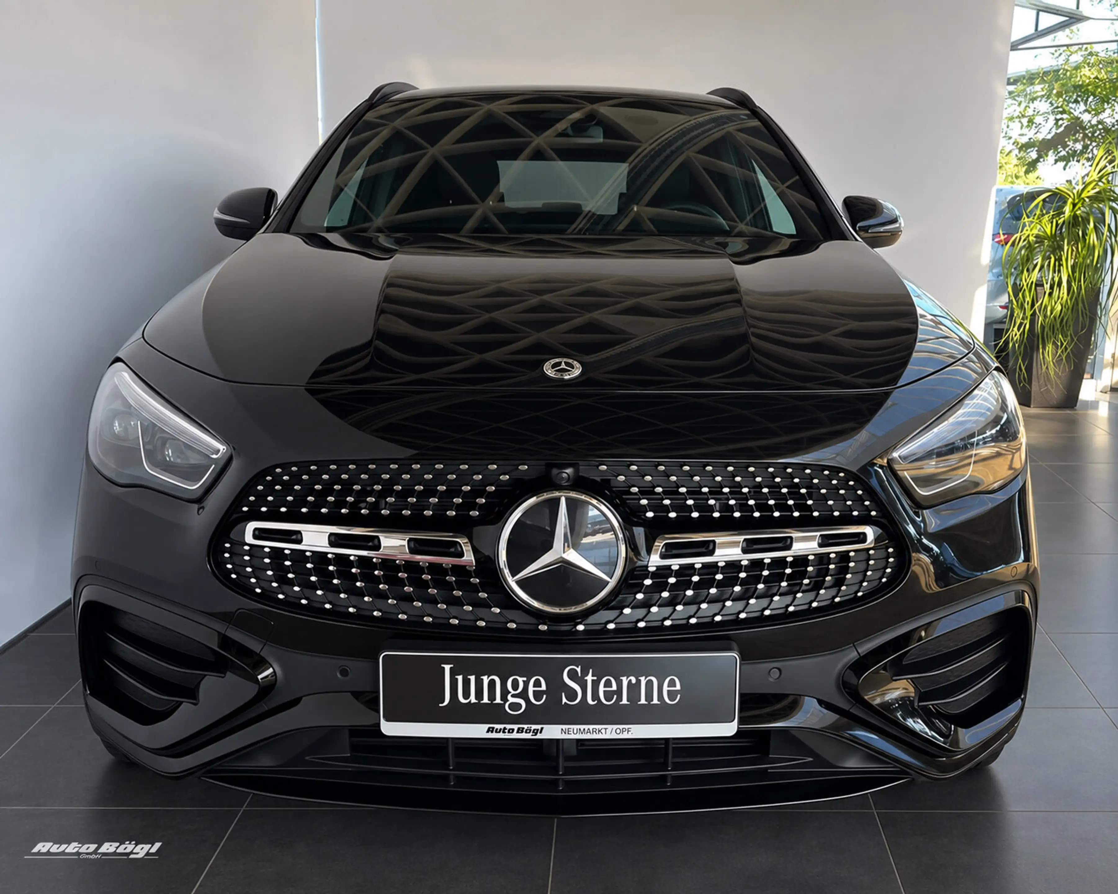 Mercedes-Benz GLA 250 GLA 250 e AMG Line/Night/Distr/Totw/Multibeam Navi — photo 5