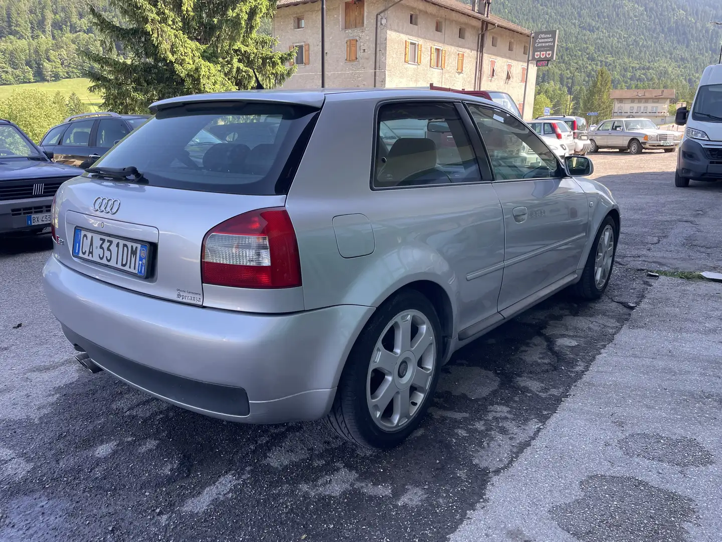 Audi S3 1.8 quattro 225cv - 2