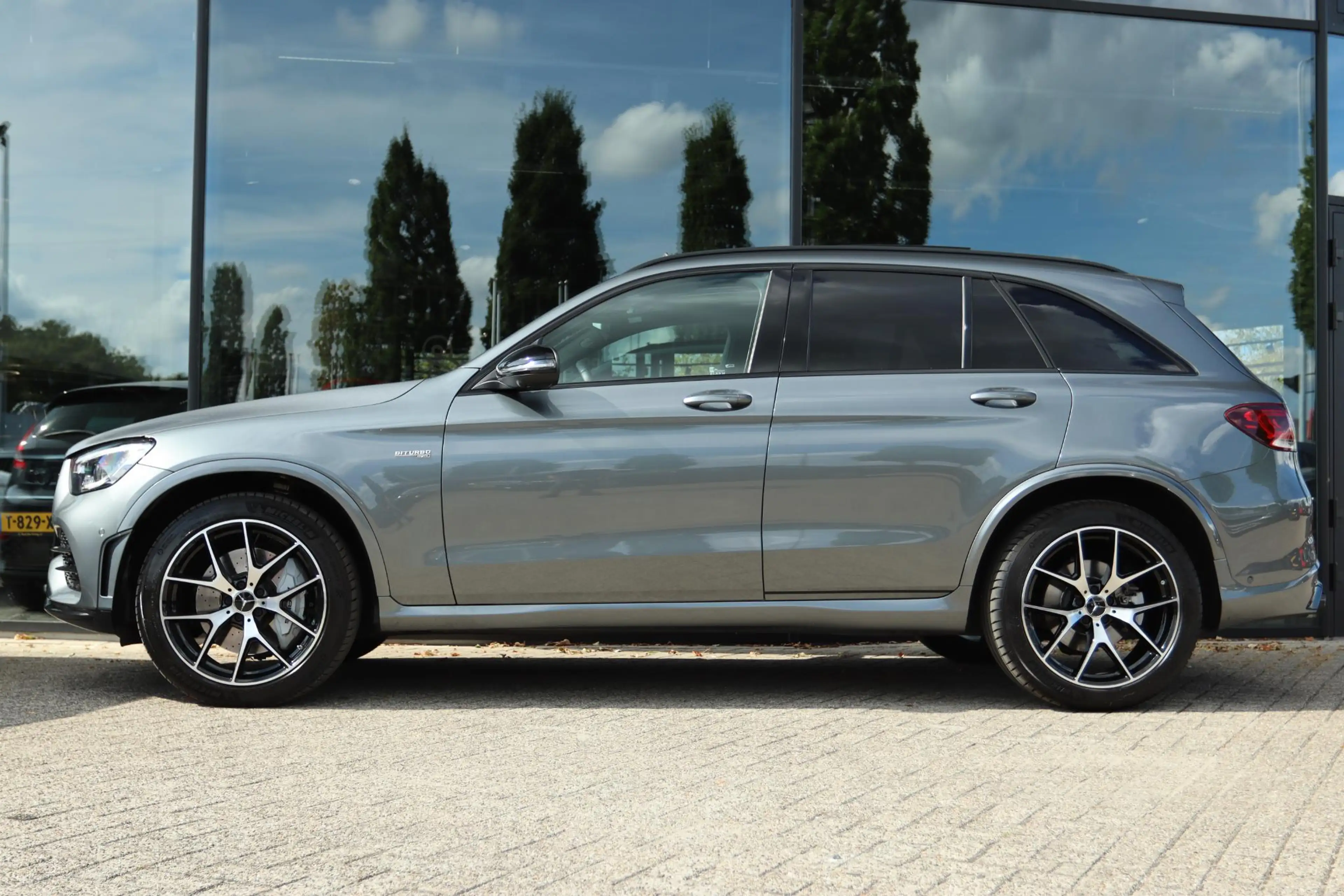 Mercedes-Benz GLC 43 AMG 4MATIC PREMIUM PLUS 391PK | KUIPSTOELEN | PANO | B — photo 14