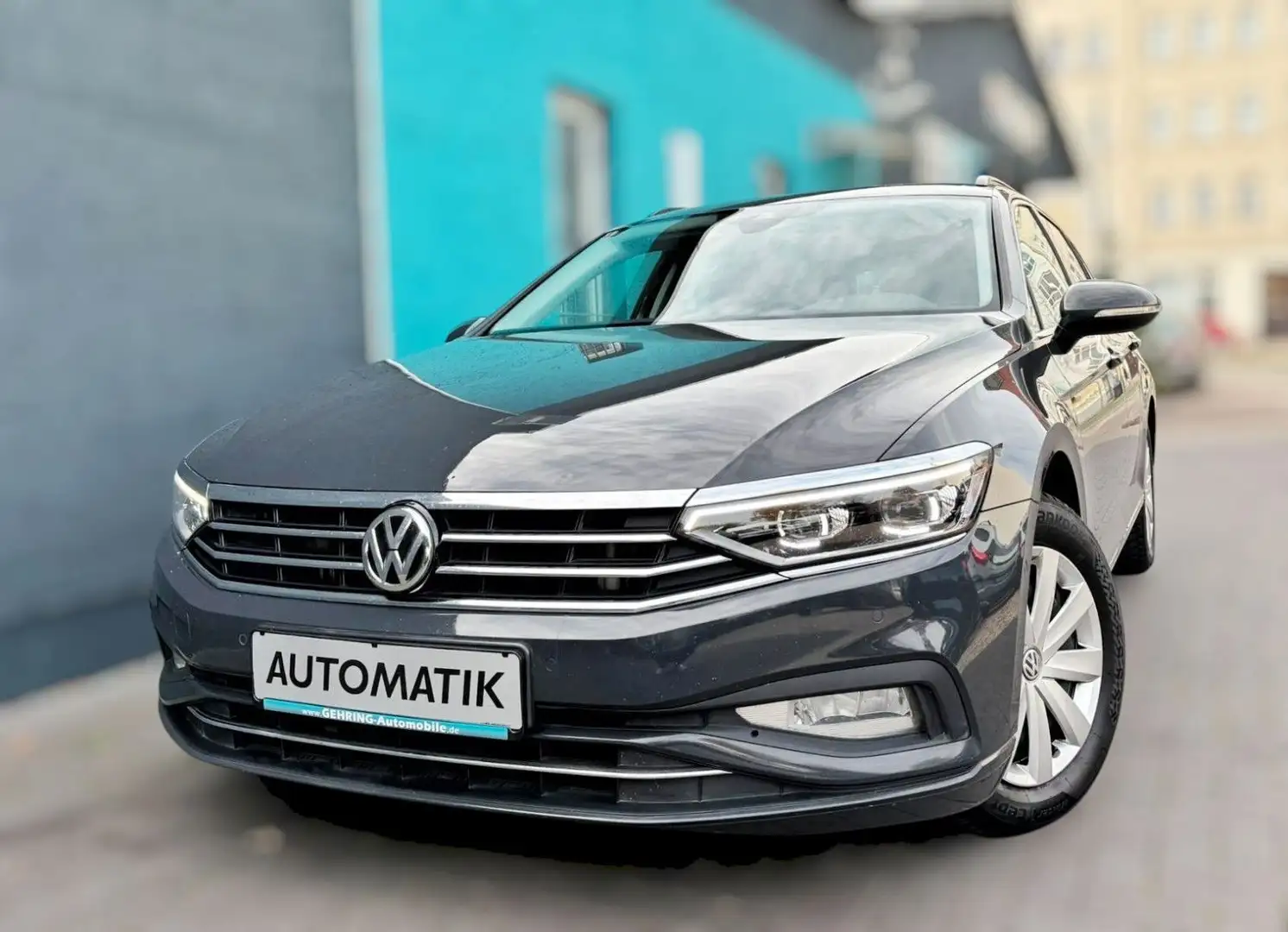 Volkswagen Passat Variant Passat TDi 150 DSG Matrix Sitzh Navi AHK 8 Räder Gris - 1