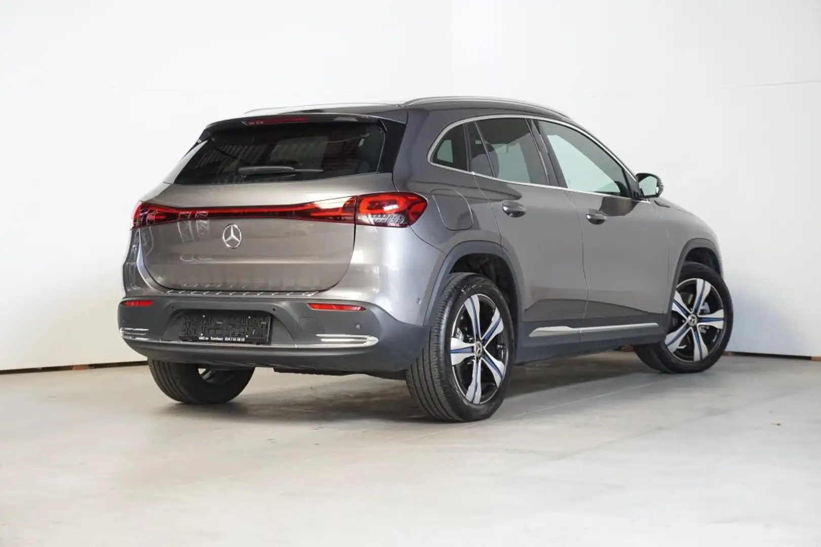 Mercedes-Benz EQA 250 PANO DAK Grijs - 2