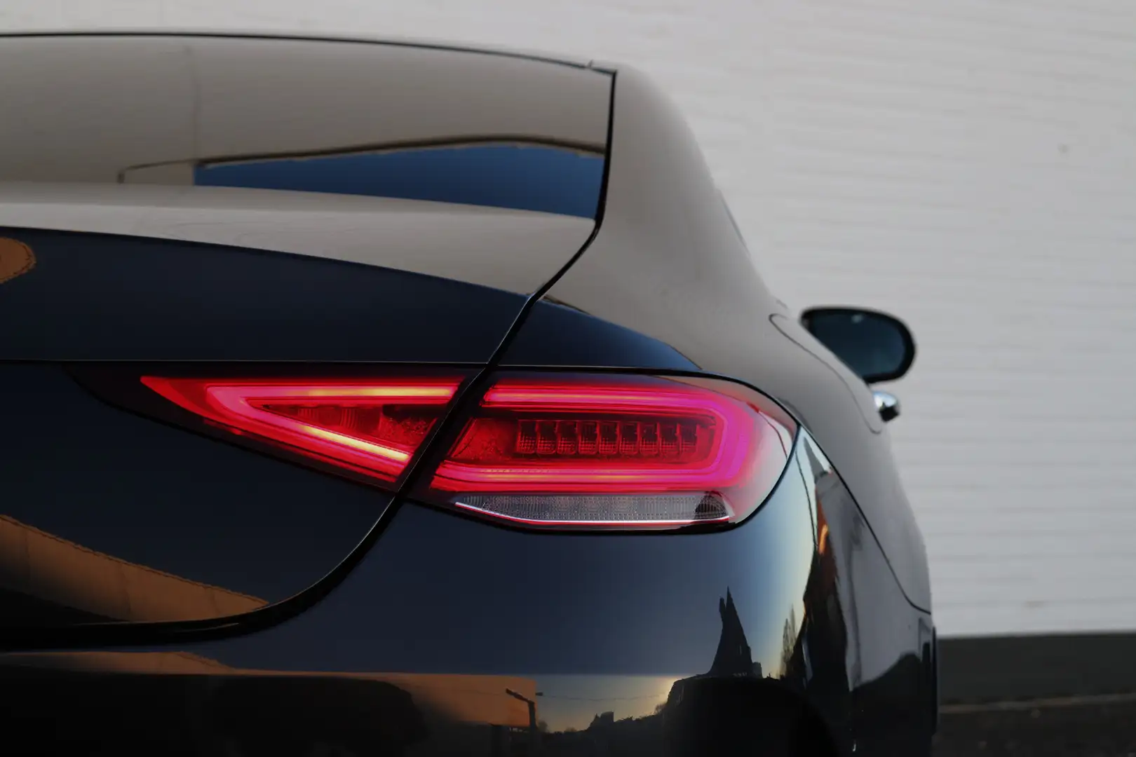 Mercedes-Benz CLS 400 d 4Matic 9G-TRONIC AMG Line -Sunroof/360/Distronic Gris - 2