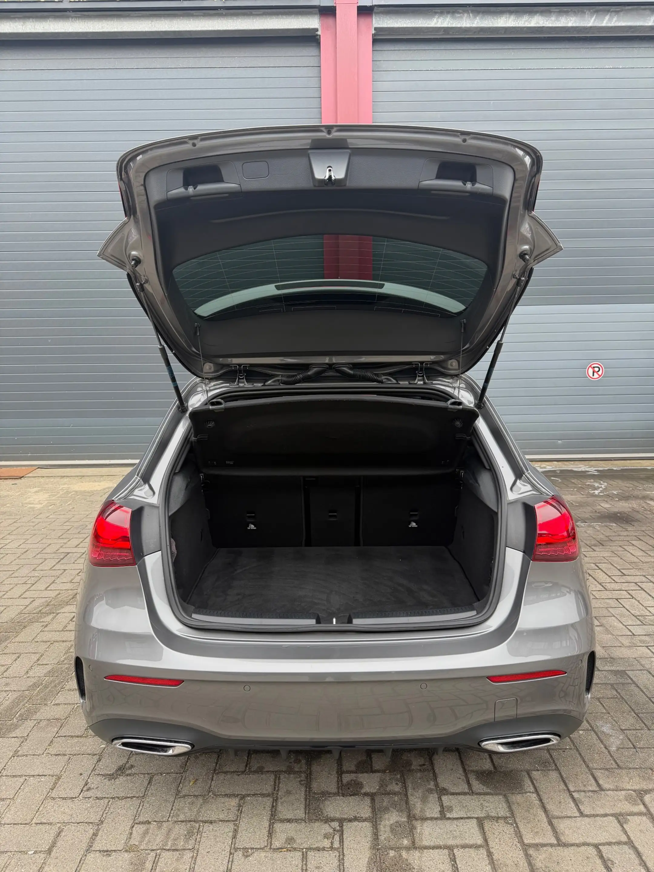 Mercedes-Benz A 200 AMG Line | FULL | PANO | SFEER | HEAD-UP | MEMORY — photo 7