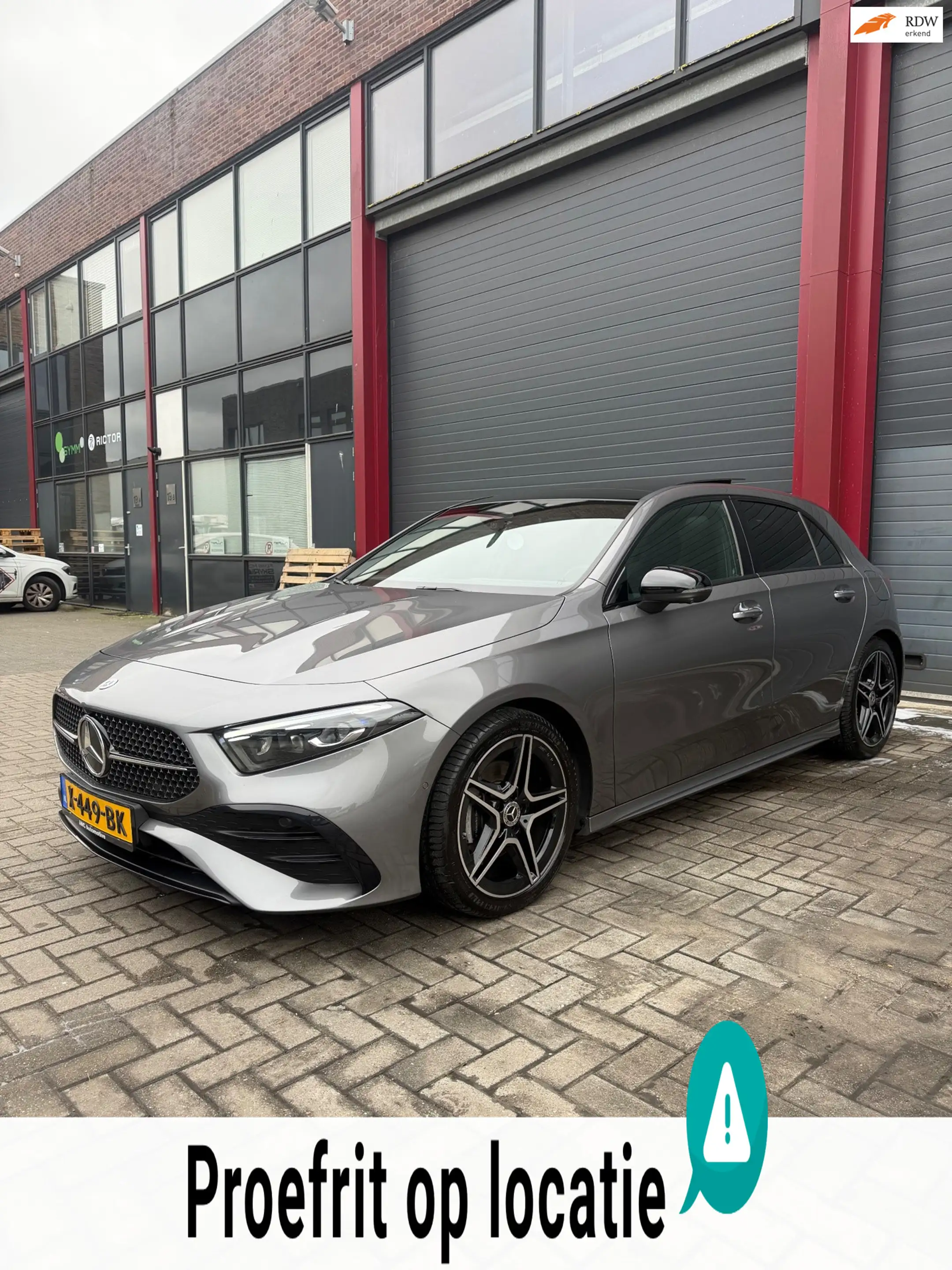 Mercedes-Benz A 200 AMG Line | FULL | PANO | SFEER | HEAD-UP | MEMORY