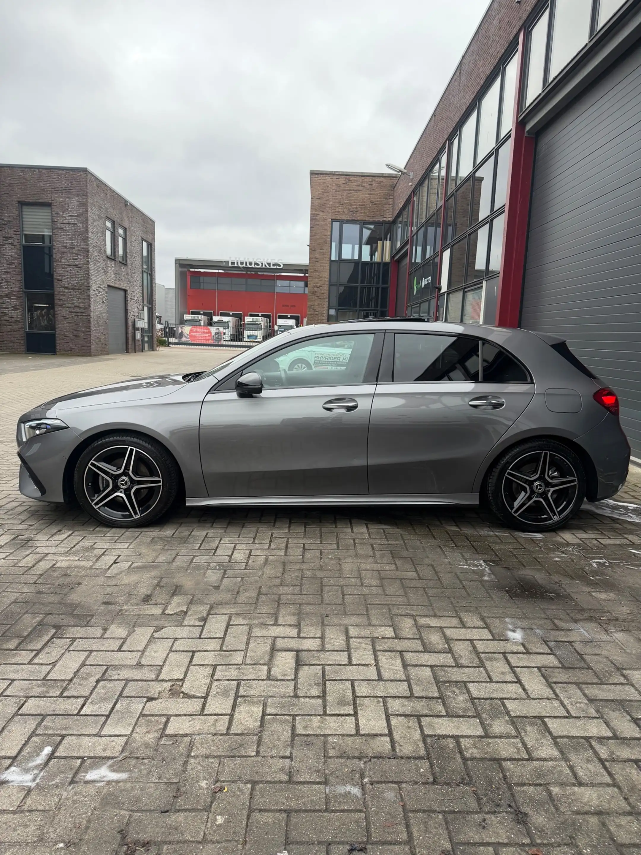 Mercedes-Benz A 200 AMG Line | FULL | PANO | SFEER | HEAD-UP | MEMORY — photo 4