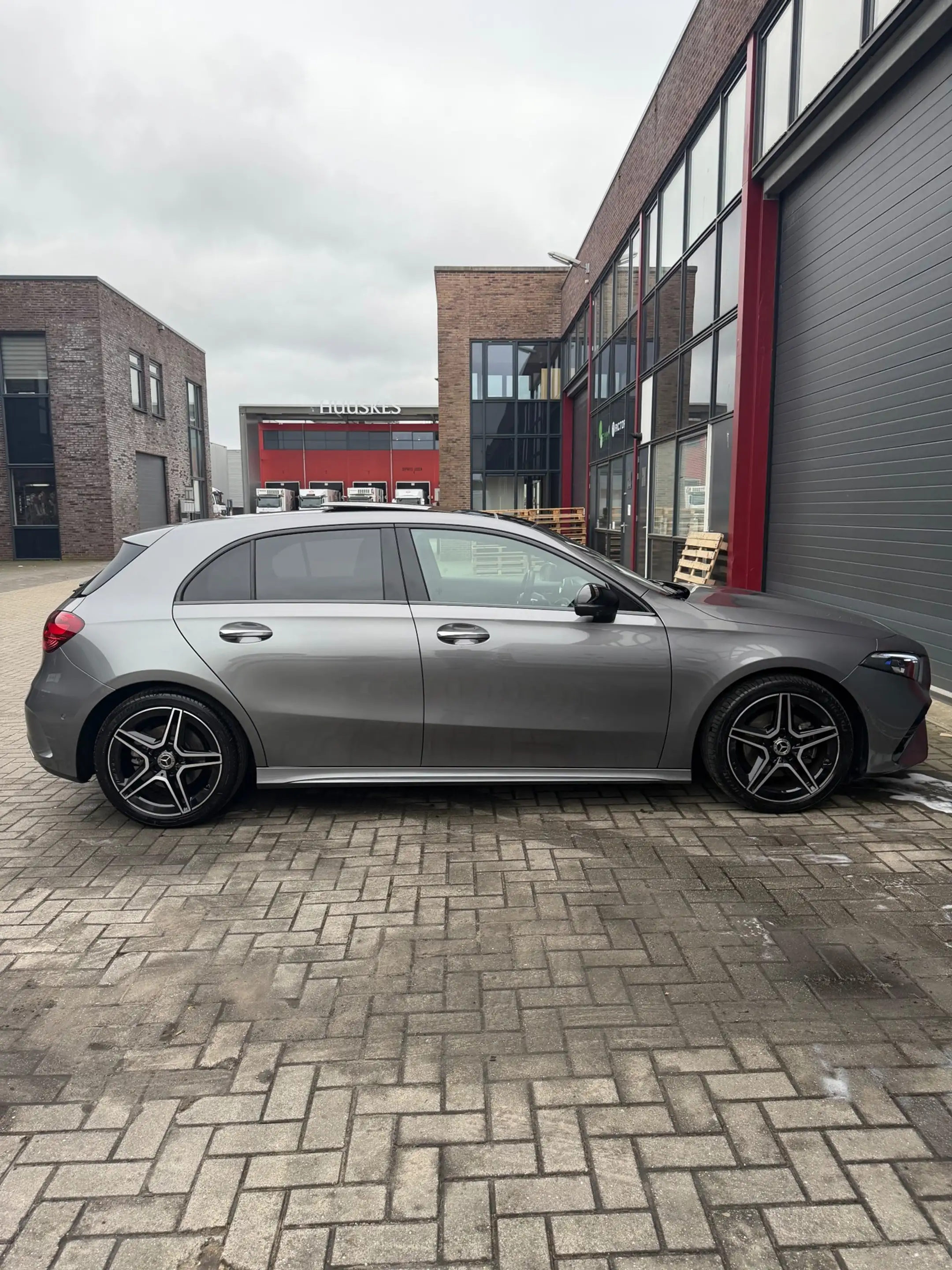 Mercedes-Benz A 200 AMG Line | FULL | PANO | SFEER | HEAD-UP | MEMORY — photo 9