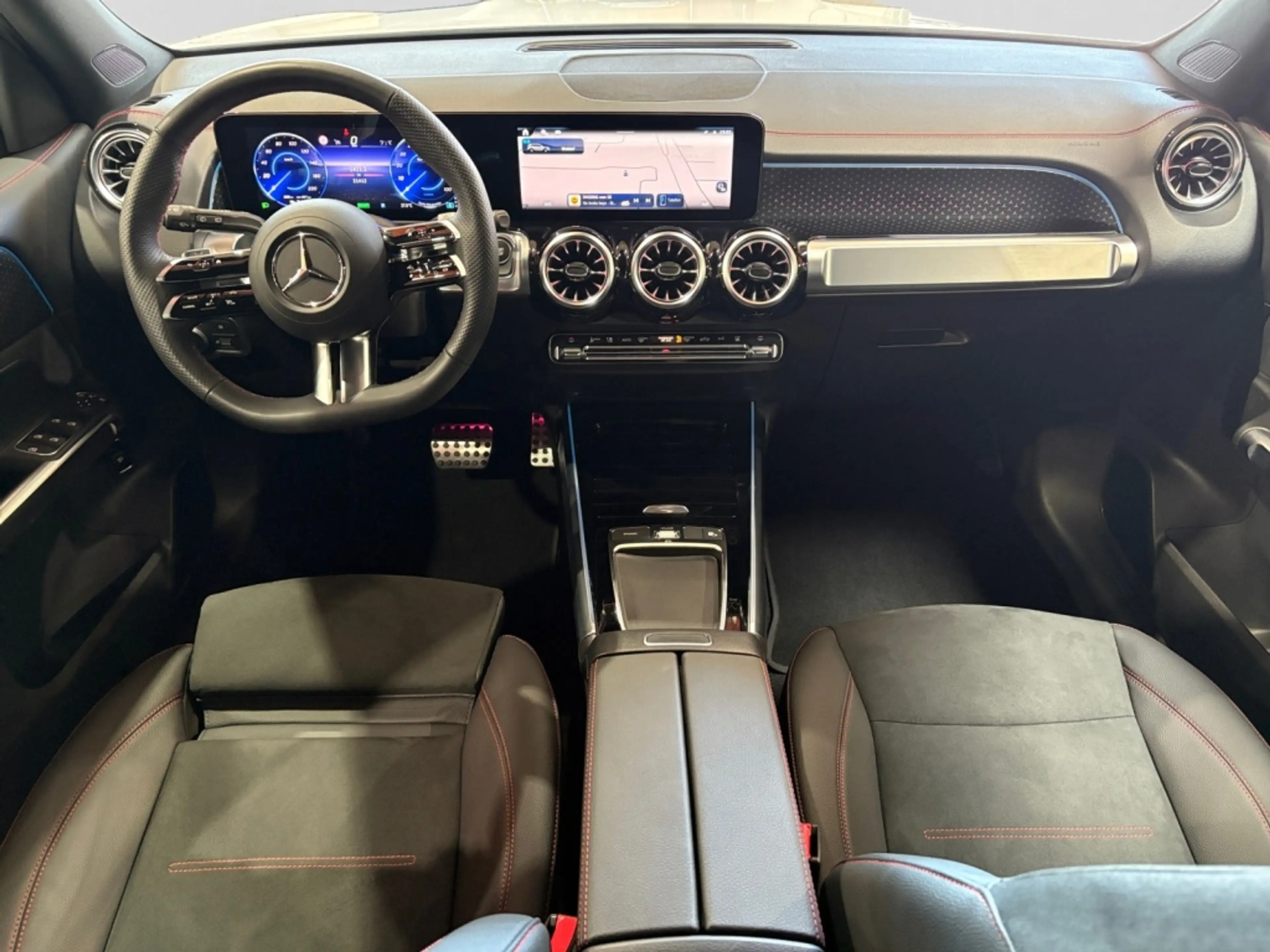 Mercedes-Benz EQB 250 + AMG|360°|TOTW|CarPlay|EASYP|SOUND|AMBI — photo 12