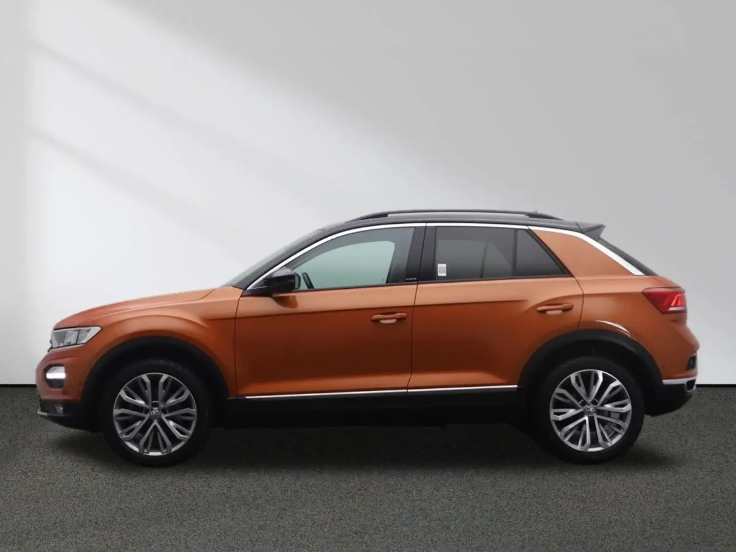 Volkswagen T-Roc IQ.DRIVE 2.0 TDI DSG Navi CarPlay LED Orange - 2