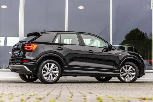Audi Q2 view 2
