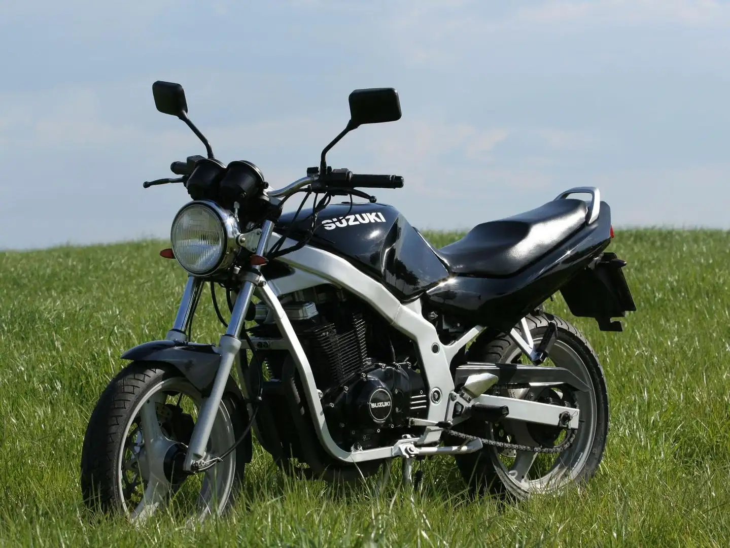 Suzuki GS 500 GS 500 E Negro - 1