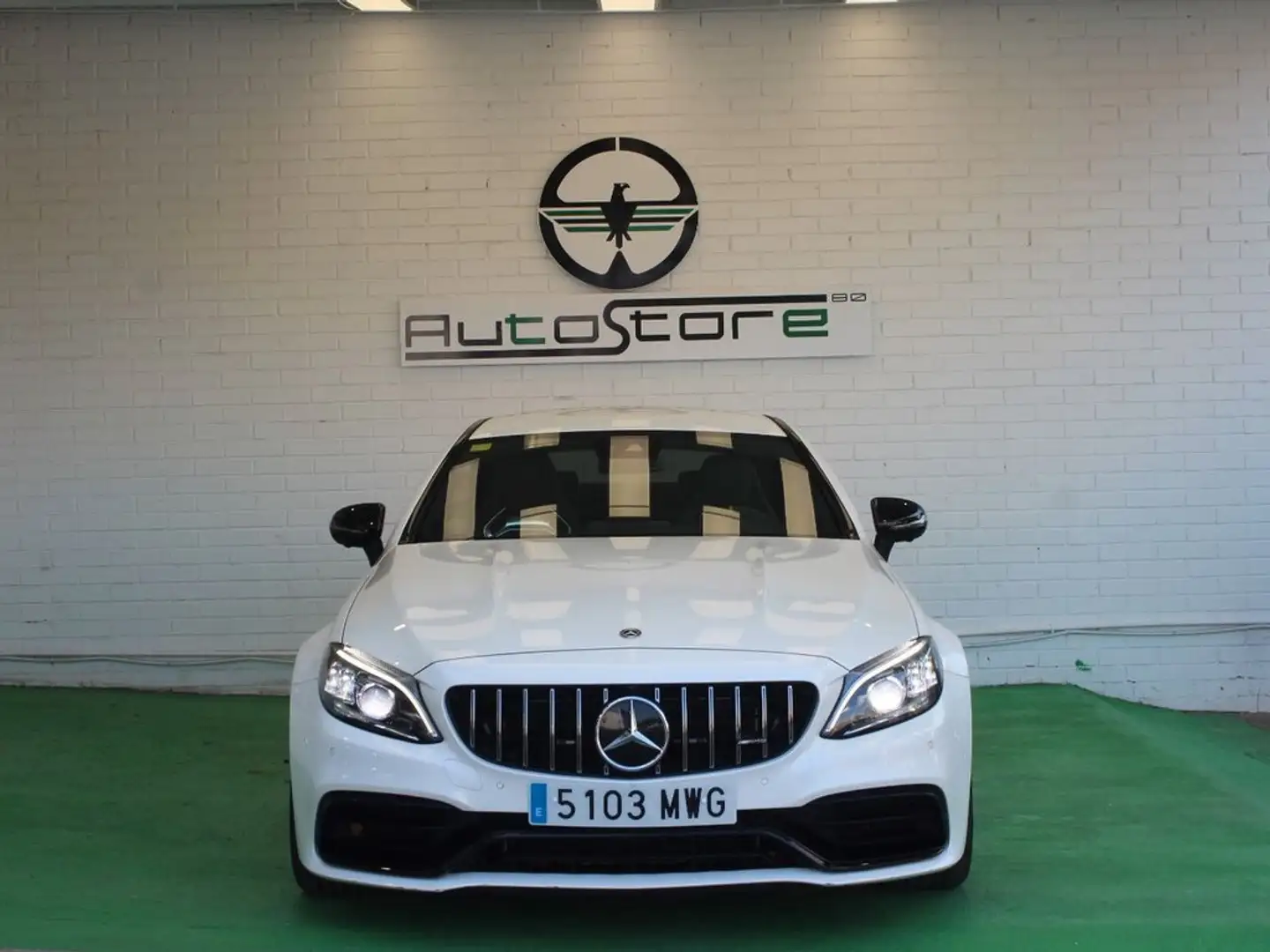 Mercedes-Benz S 63 AMG Coupe MercedesAMG Wit - 2