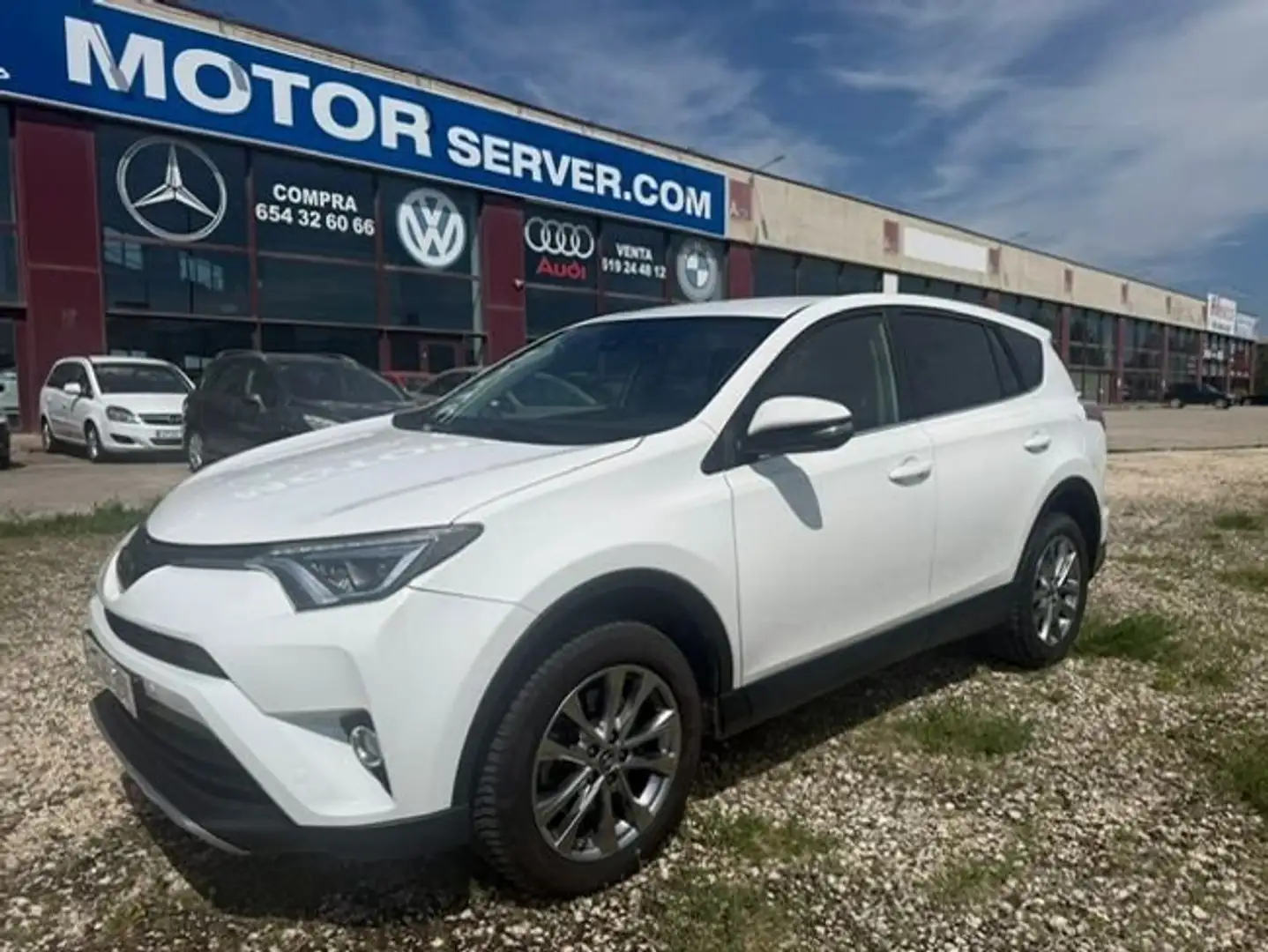Toyota RAV 4 150D Advance 2WD Blanco - 2