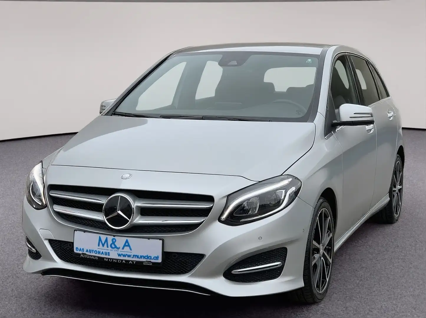 Mercedes-Benz B 200 CDI 4Matic Urban * GARANTIE Silber - 1
