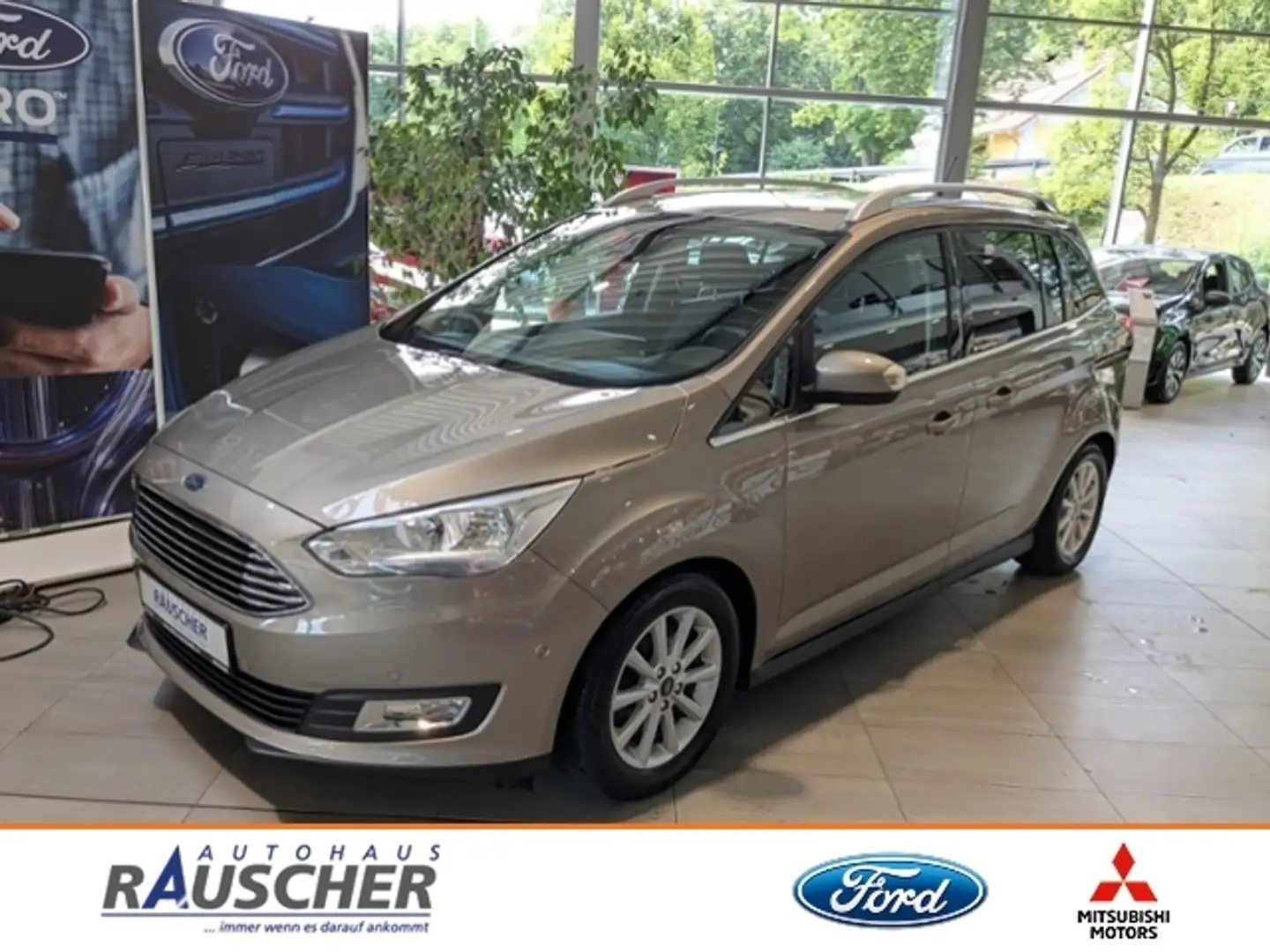 Ford Grand C-Max Titanium 92kW  1,0Eco Boost Silber - 1